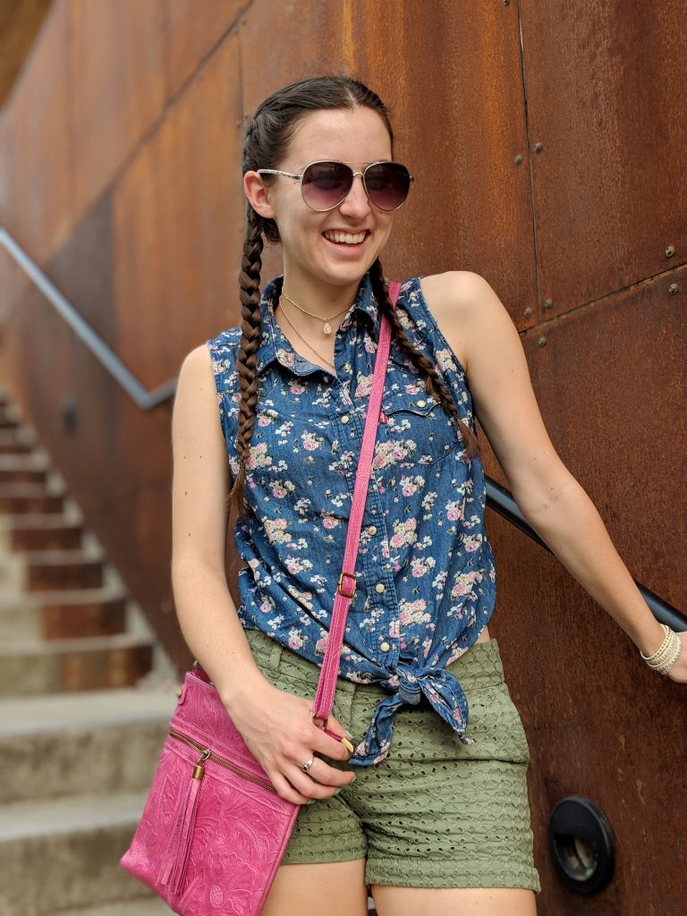 green-eyelet-shorts-tie-front-top-pink-purse