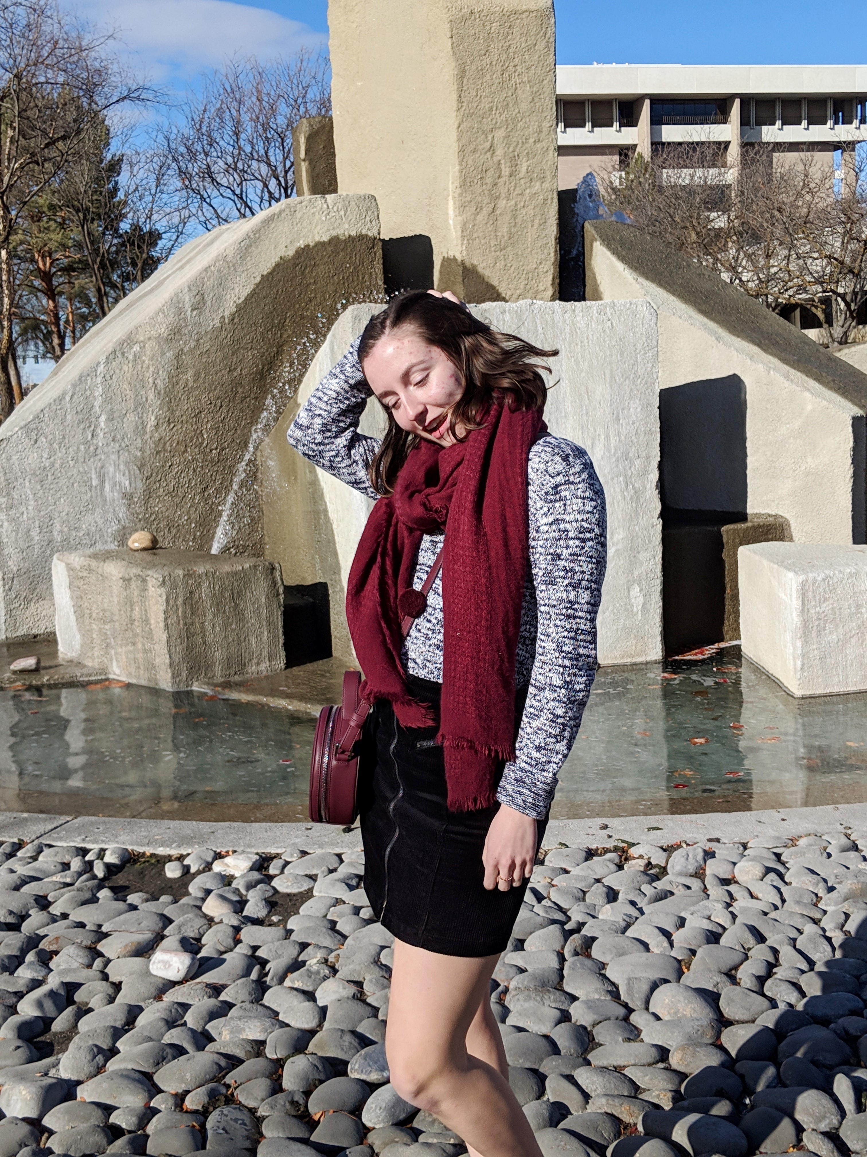 00000PORTRAIT_00000_BURST20181124124846227