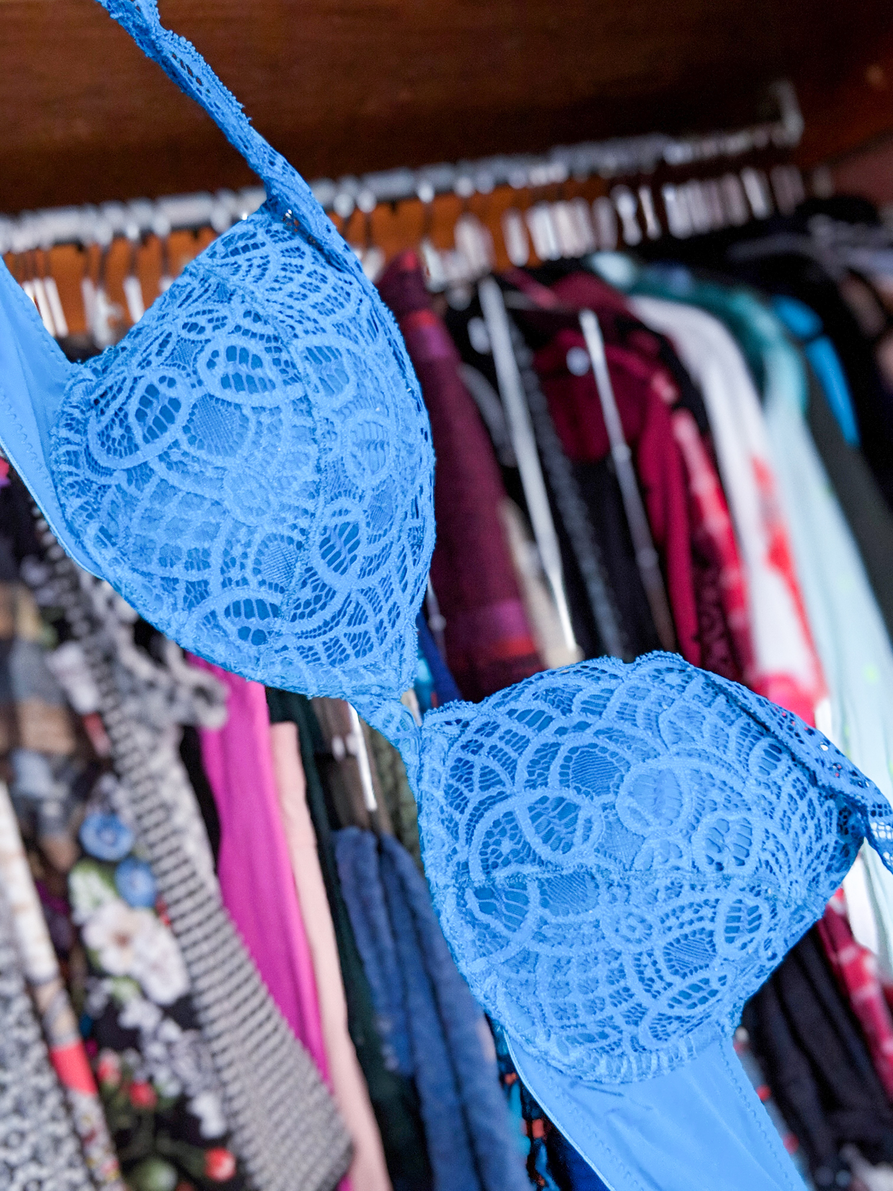 turquoise lace bra, cup size, boobs