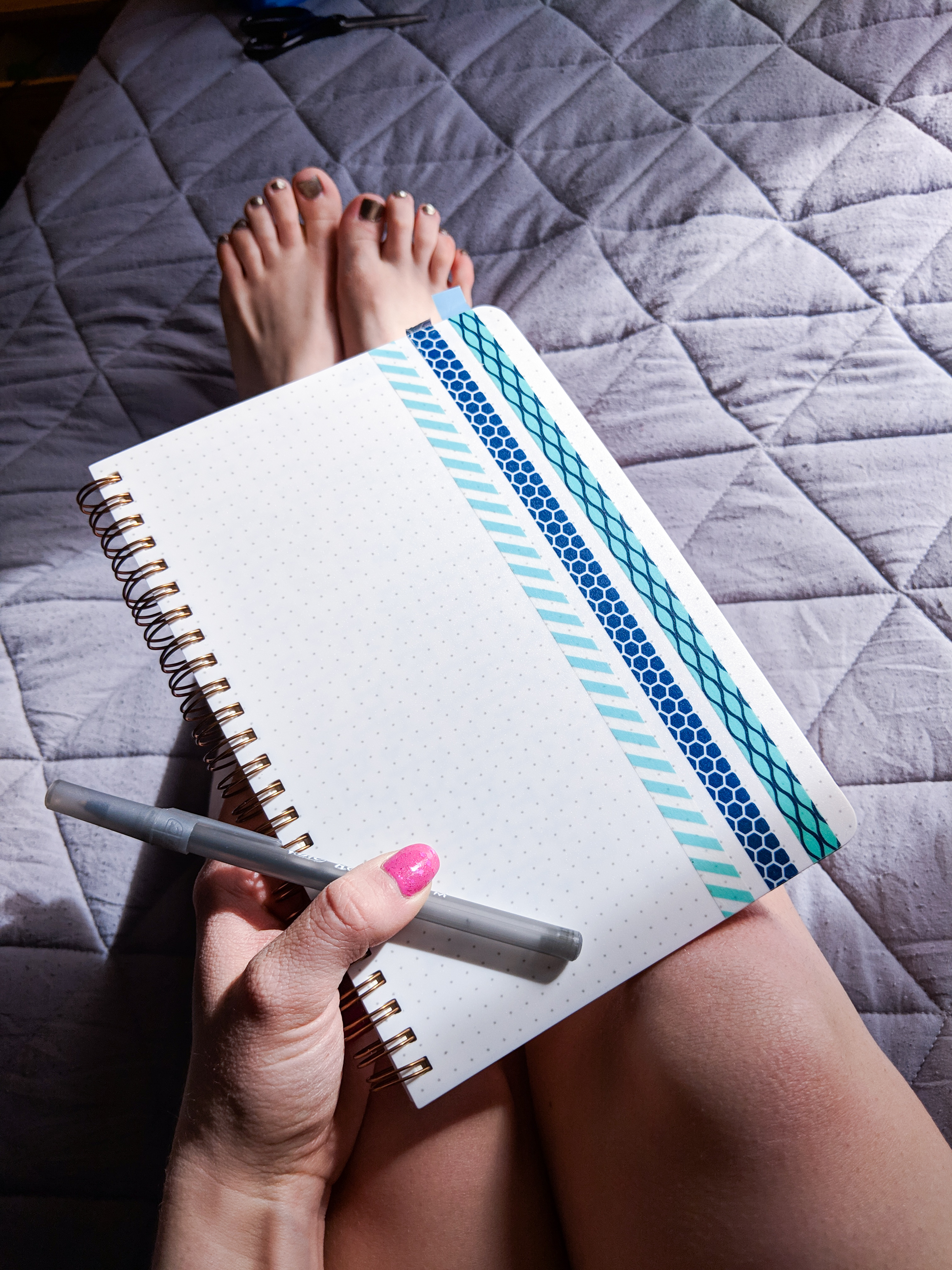 journaling, morning pages, writing in the morning