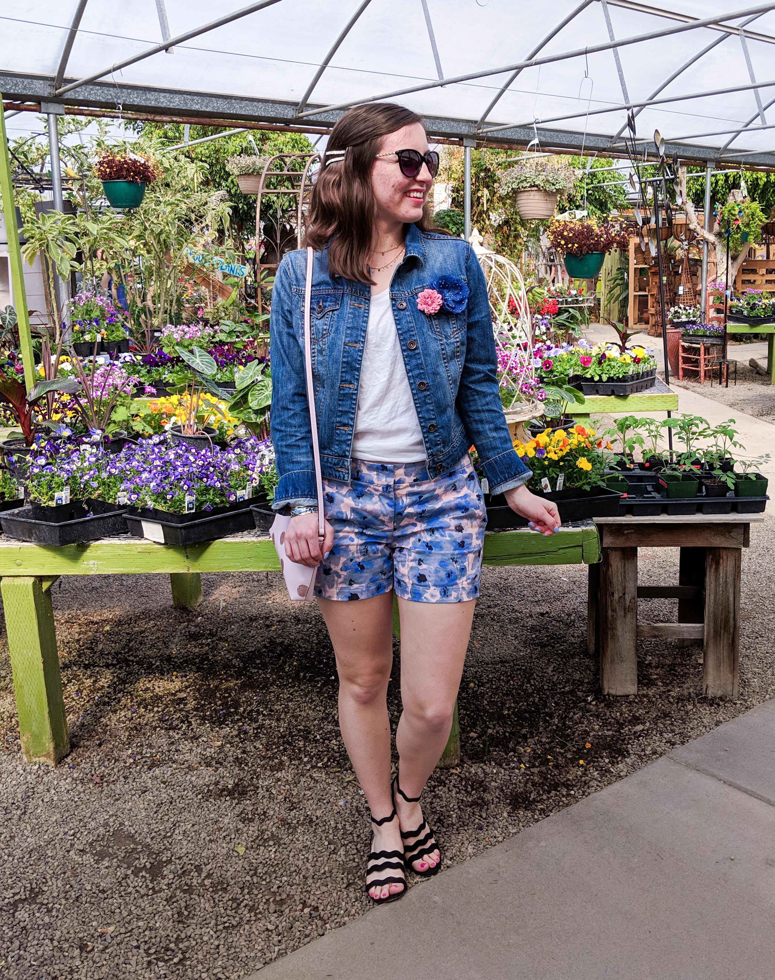 spring outfit, blue floral shorts, denim jacket