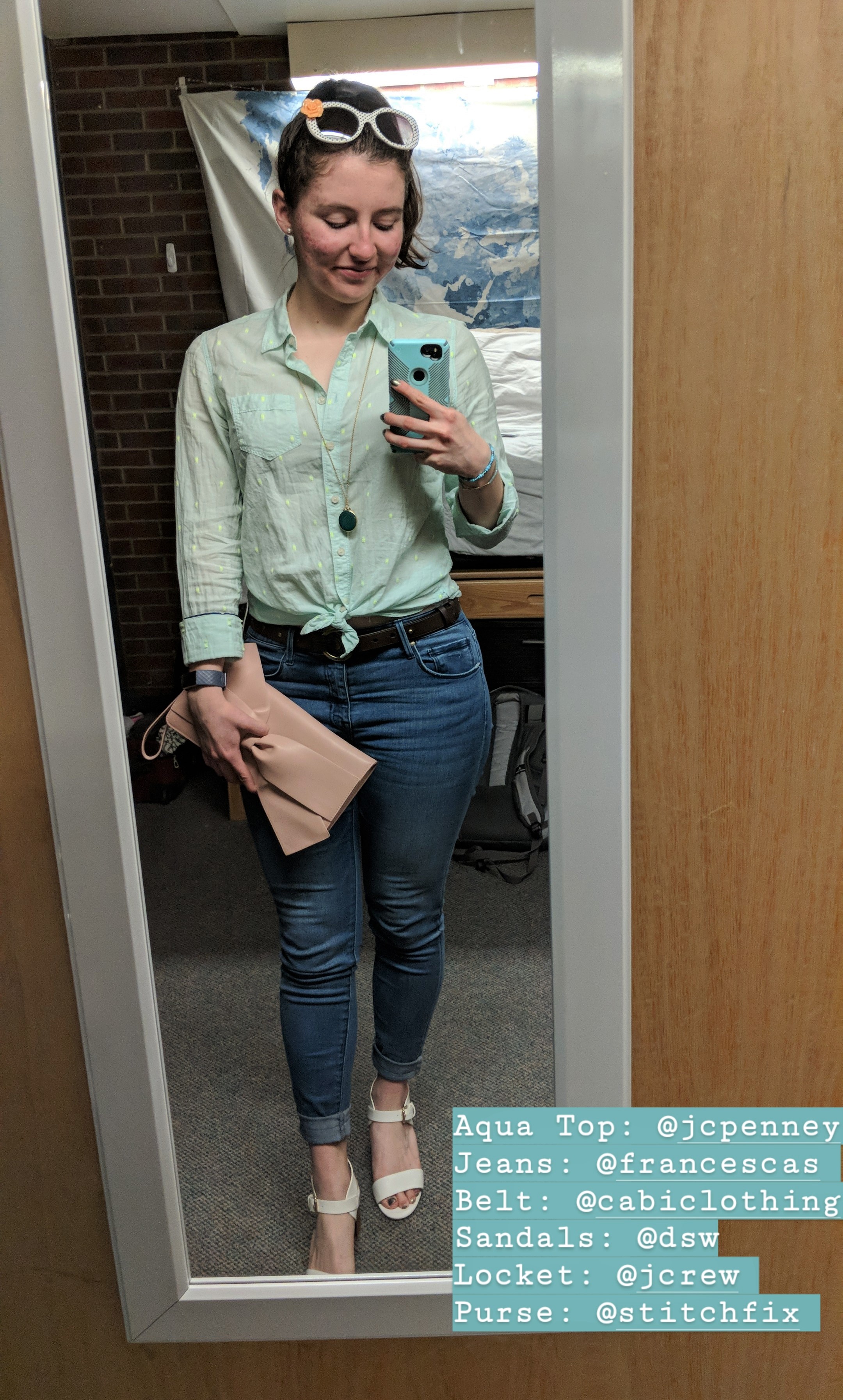 aqua blouse, skinny jeans, white sandal heels