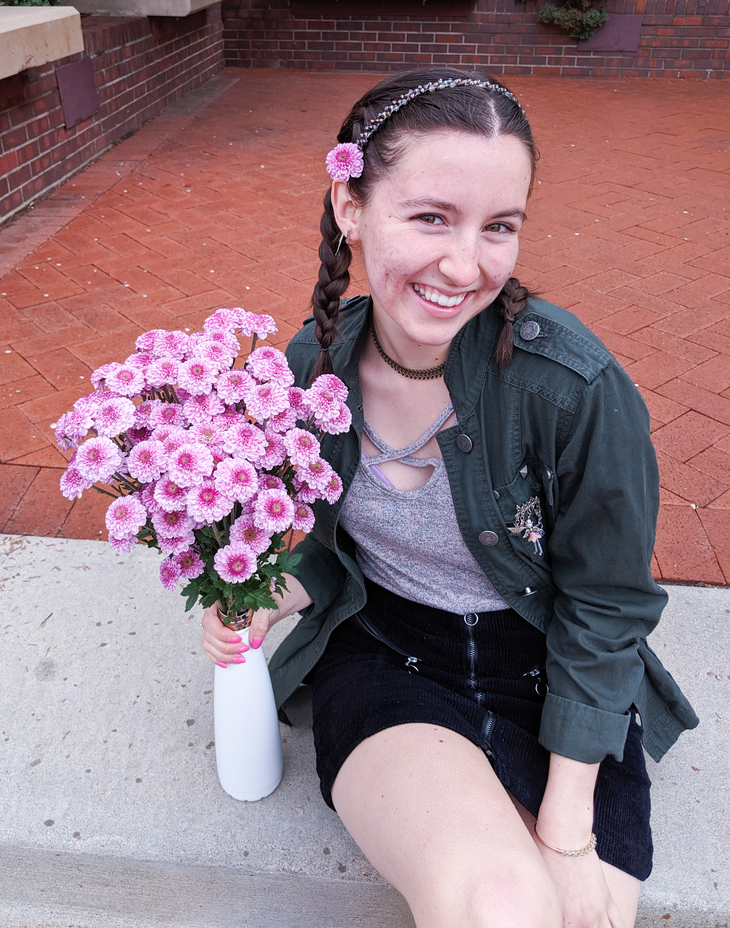 purple flowers, blush top, sparkly headband, photoshoots
