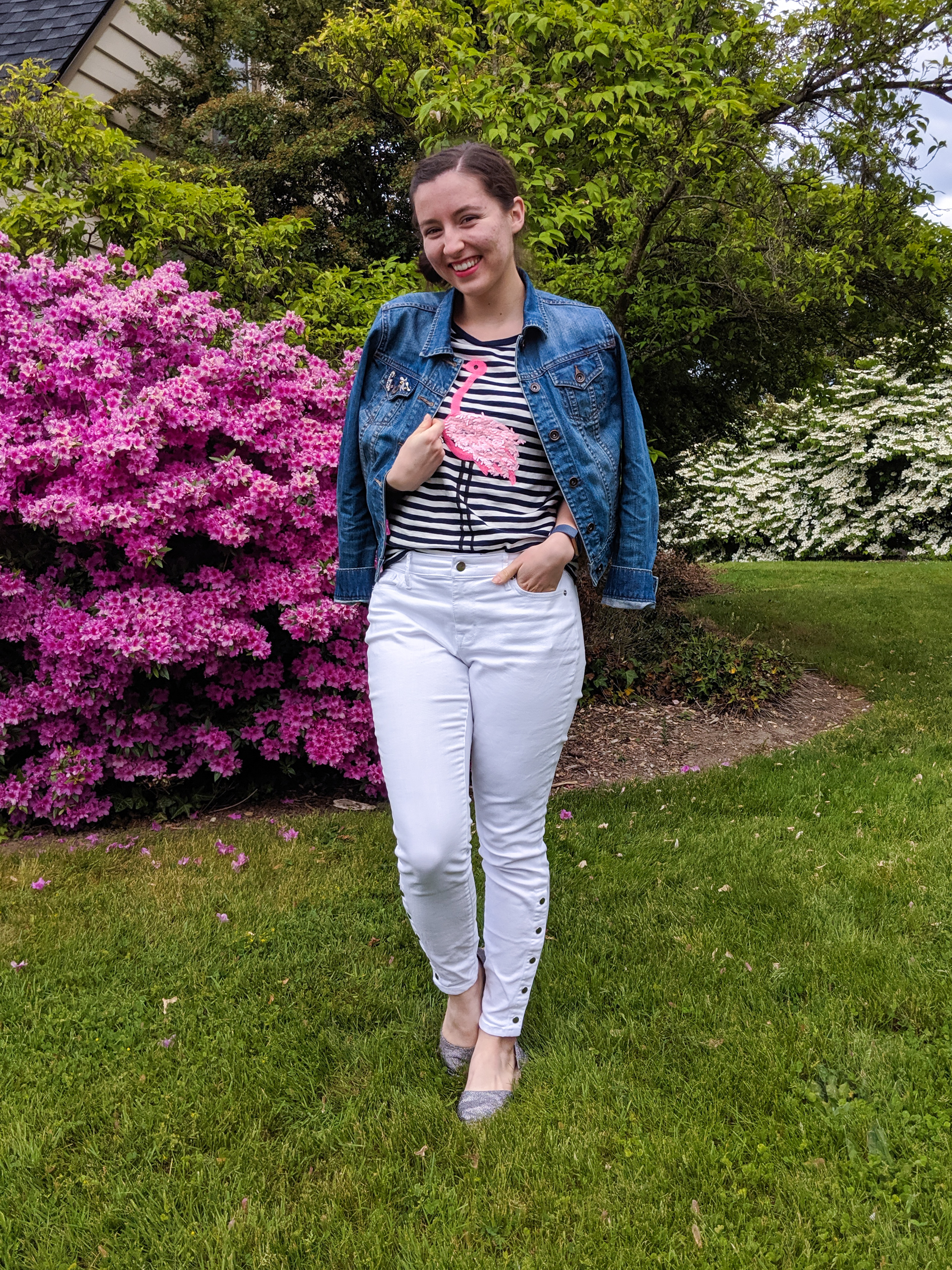 pink lipstick, white jeans, denim jacket
