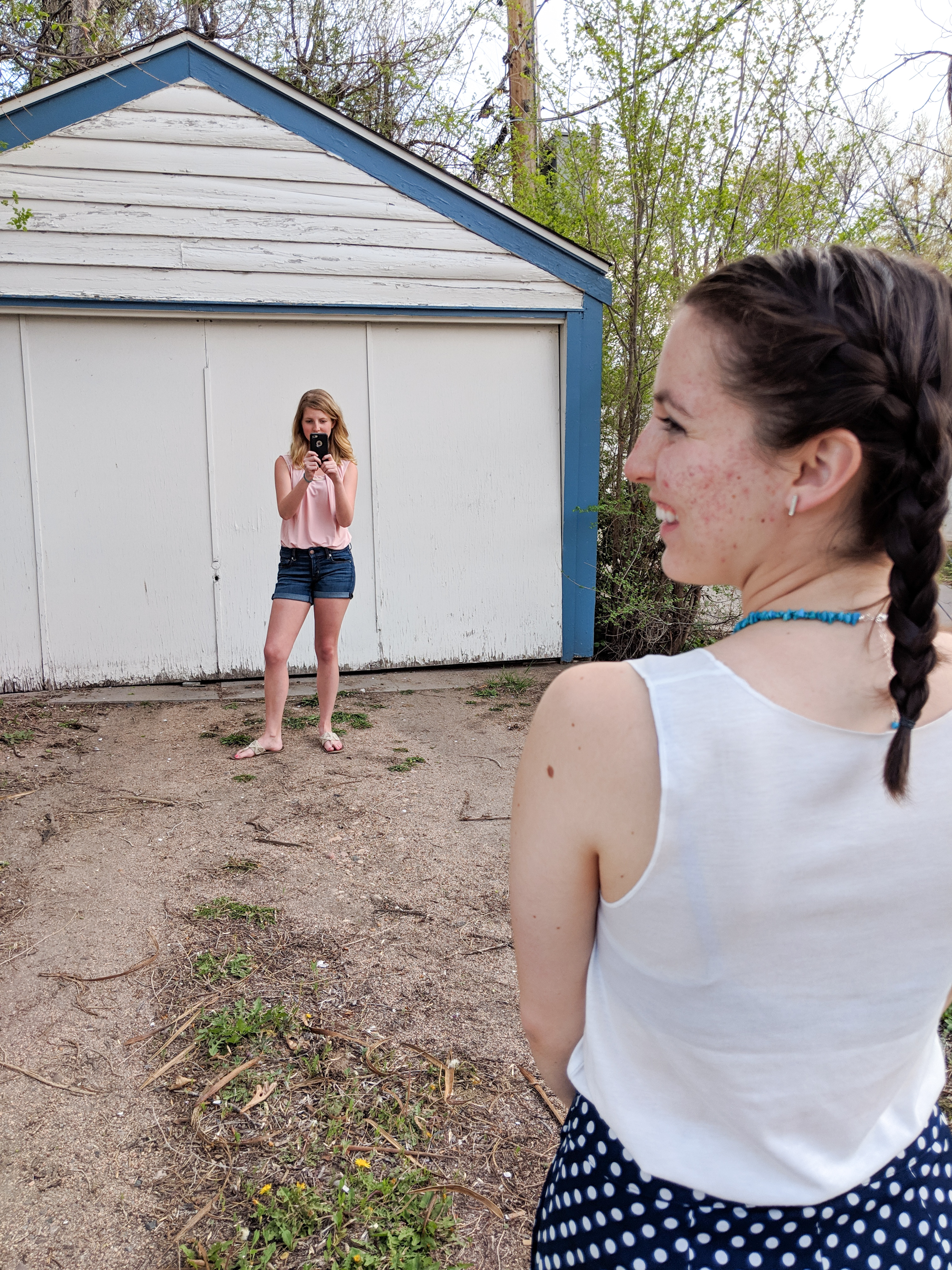 photographer, fashion blogger, behind the scenes