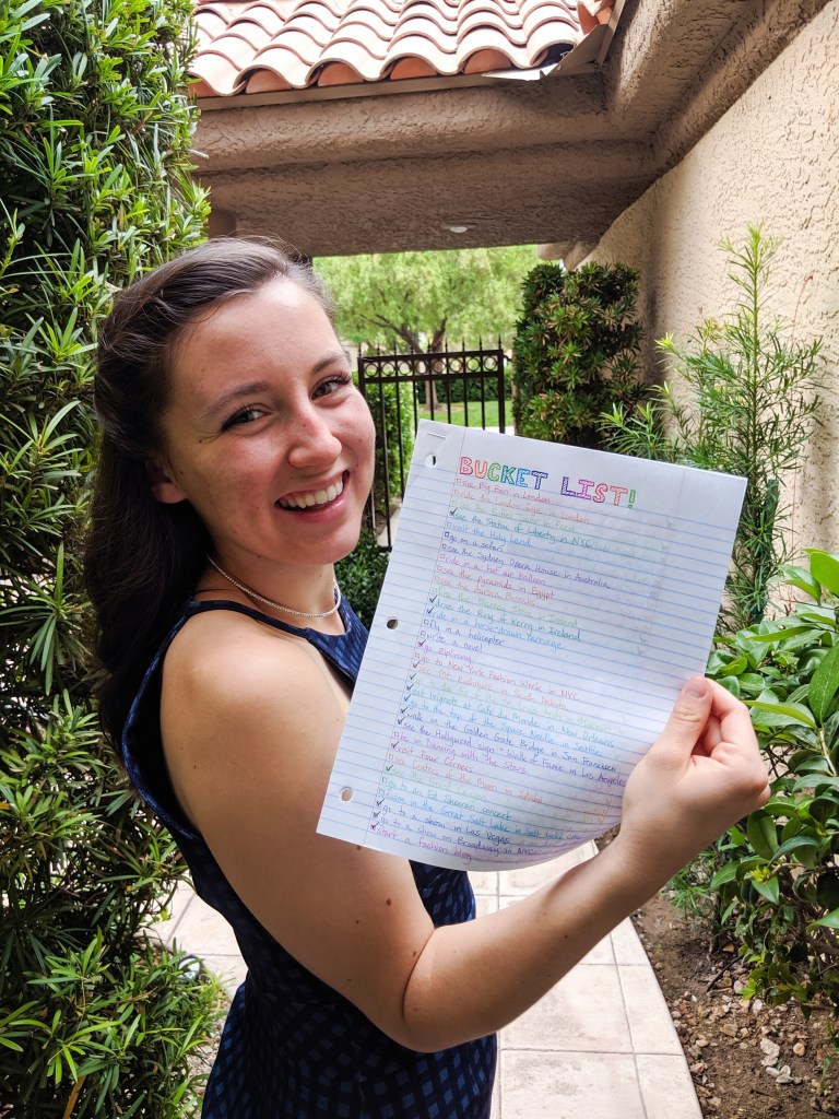 Bucket-Lists-to-do-list-color-coordination-once-in-a-lifetime