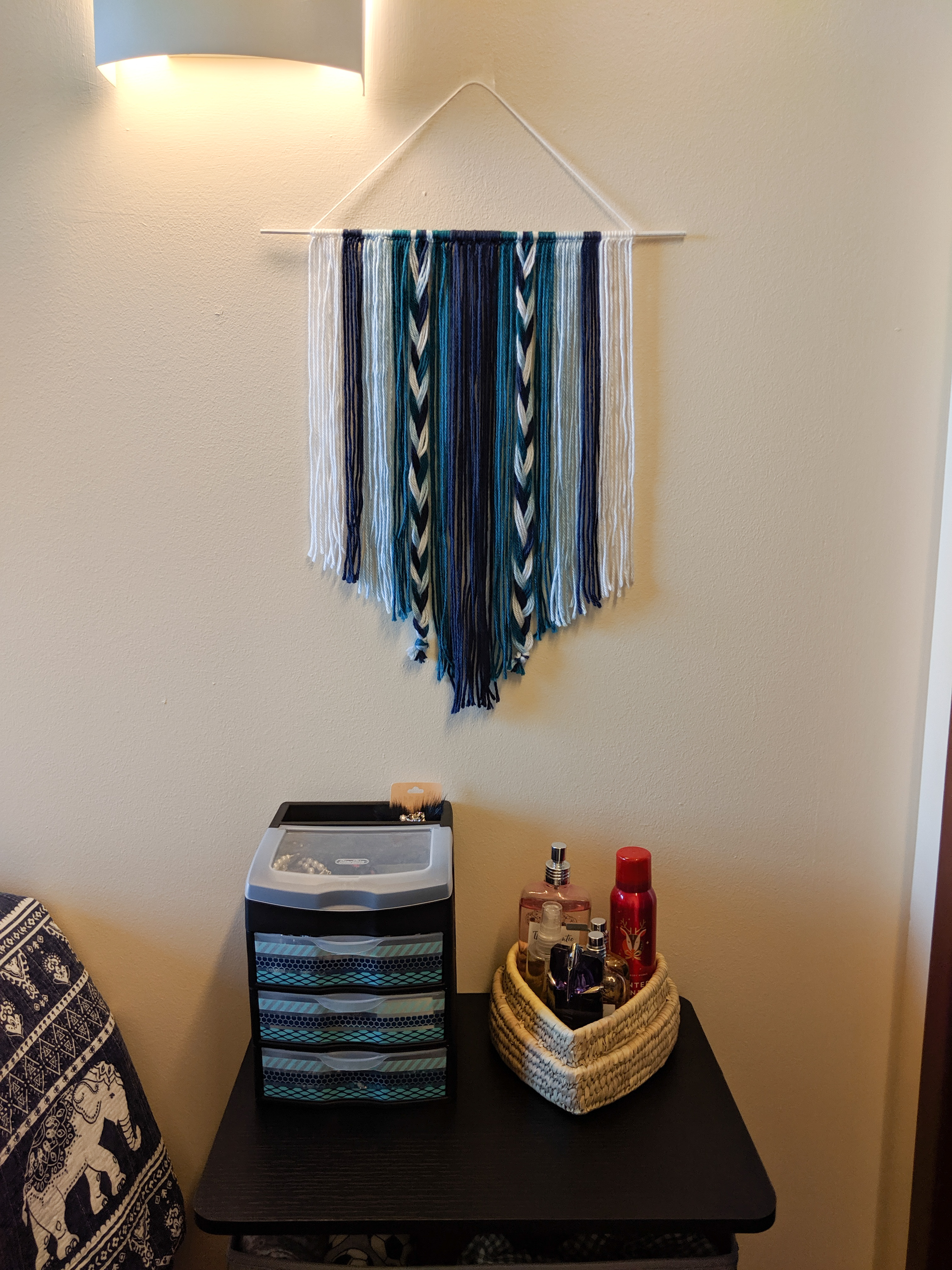 hand-made dorm room decorations
