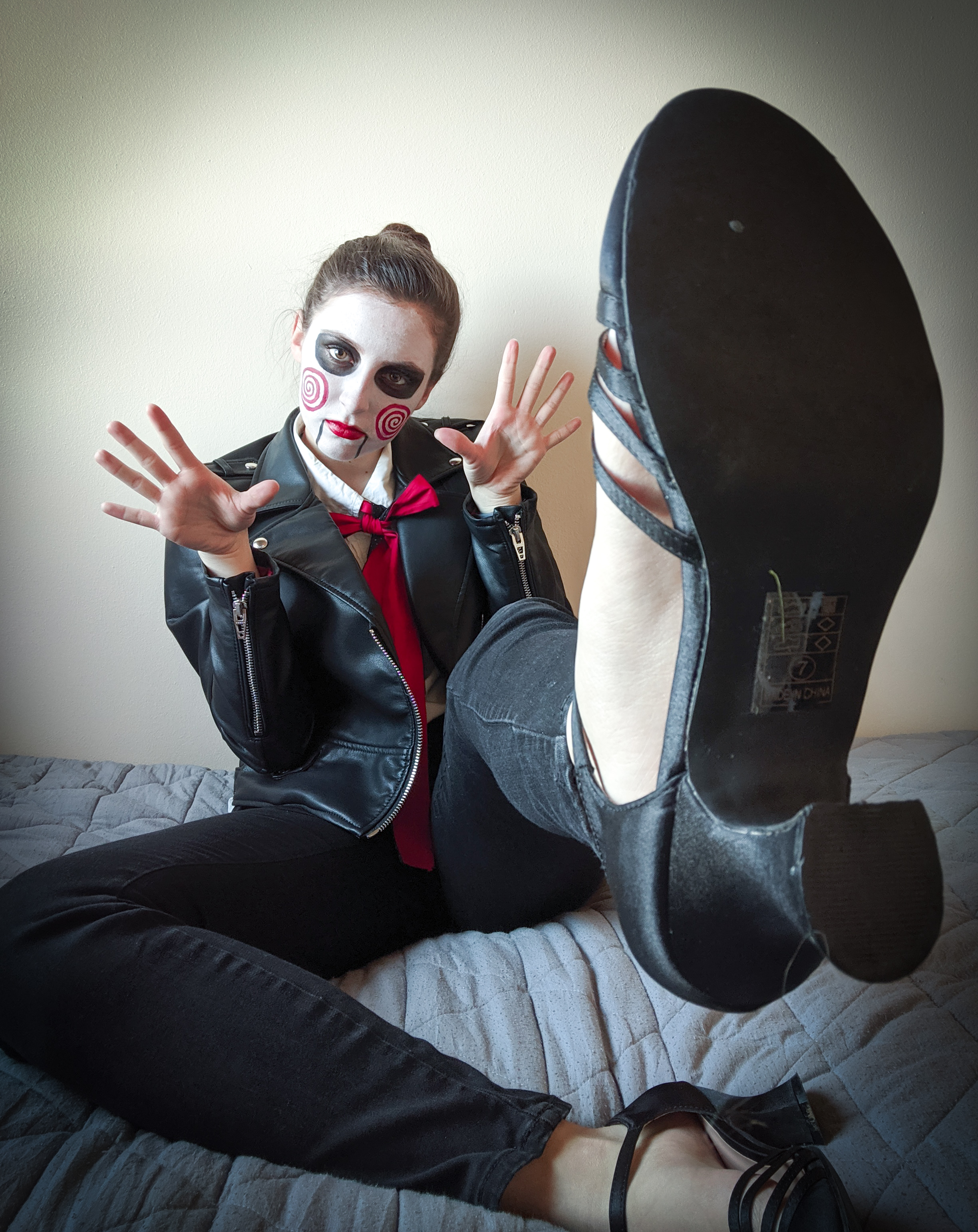 interesting angle, Halloween photoshoot, modeling