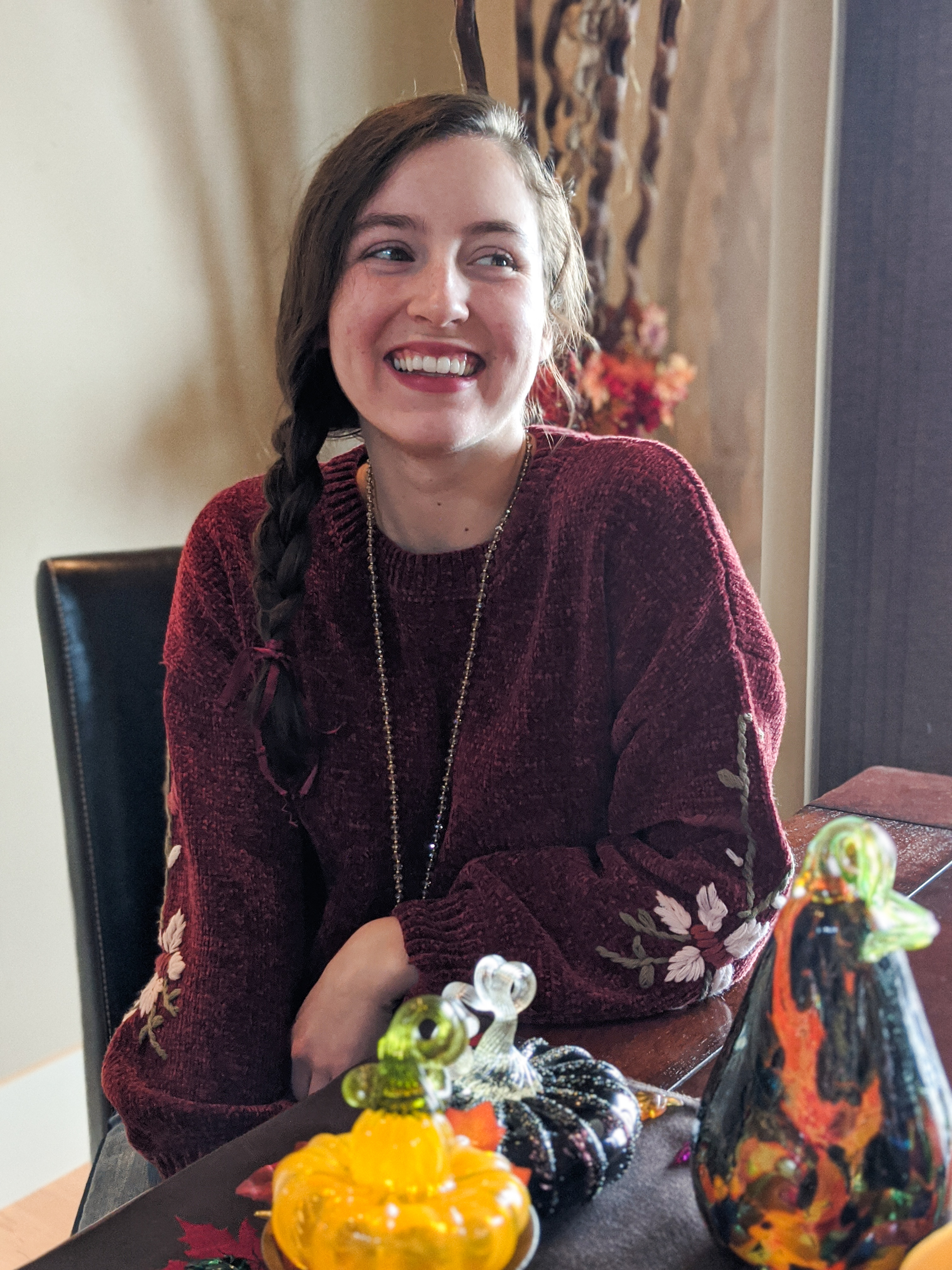 sweater weather, pumpkin tablescape, Thanksgiving