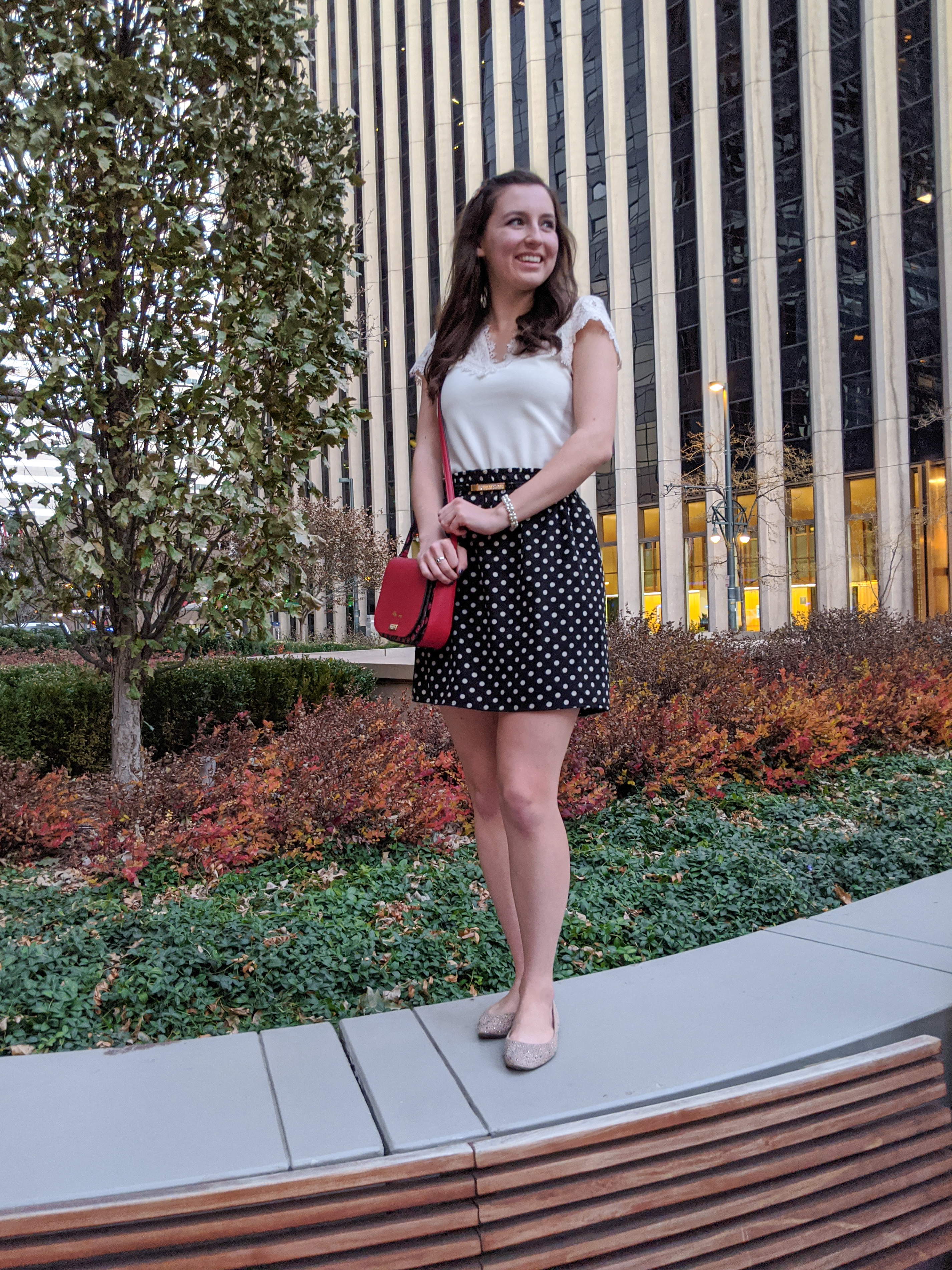 girly outfit, girly style, feminine style, fashion blogger