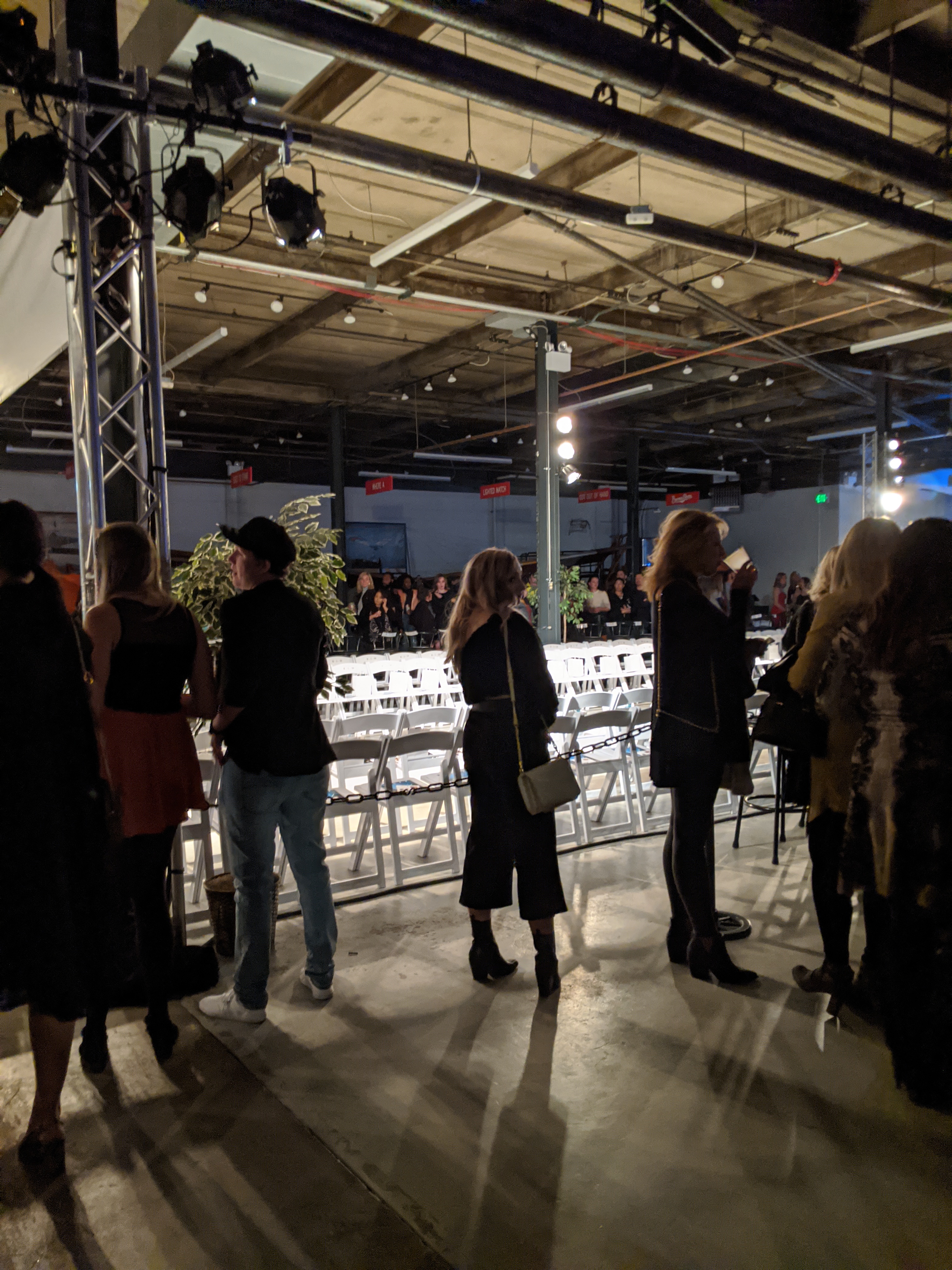 fashion blogger, high fashion, fashion show