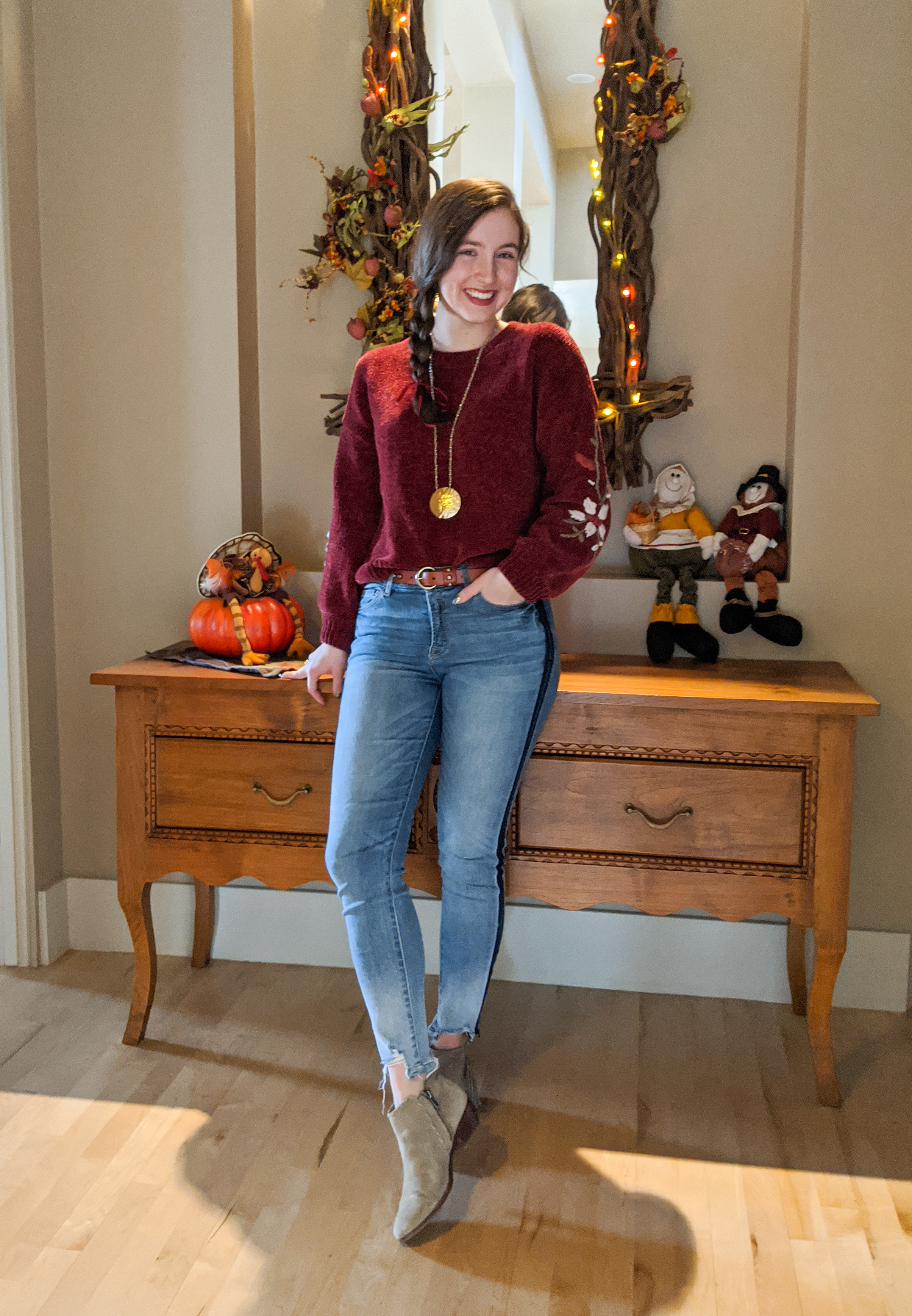 Thanksgiving outfit, festive outfit, sweater weather