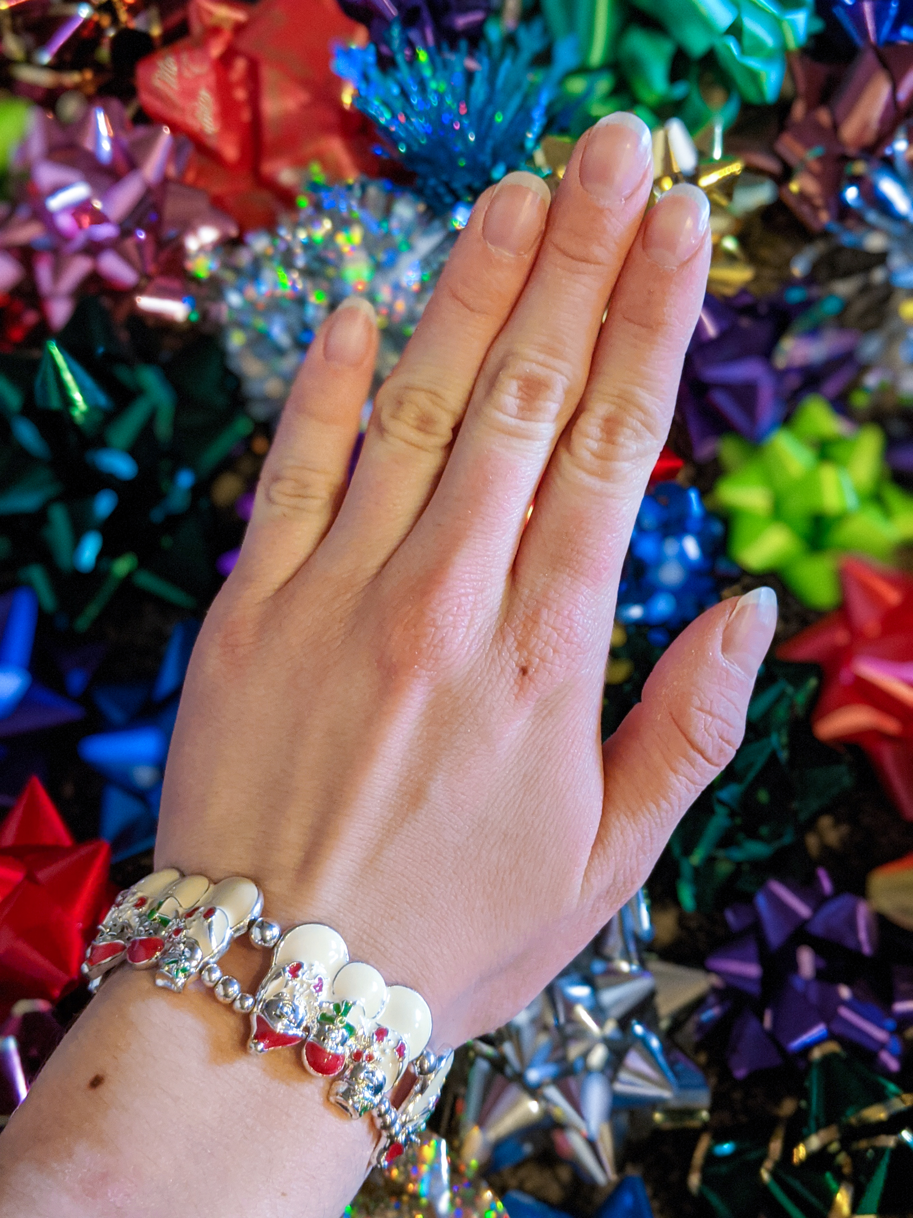 snowman bracelet, wrapping bows, nail art tutorial