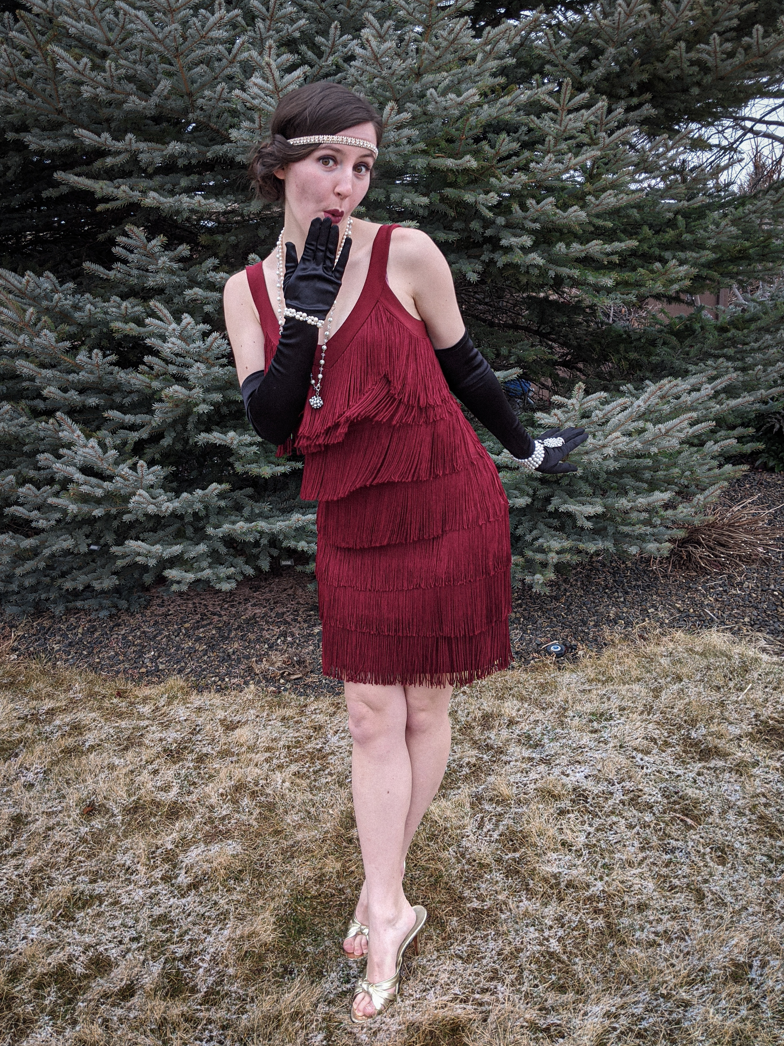 fringe dress, flapper style, 20s are back