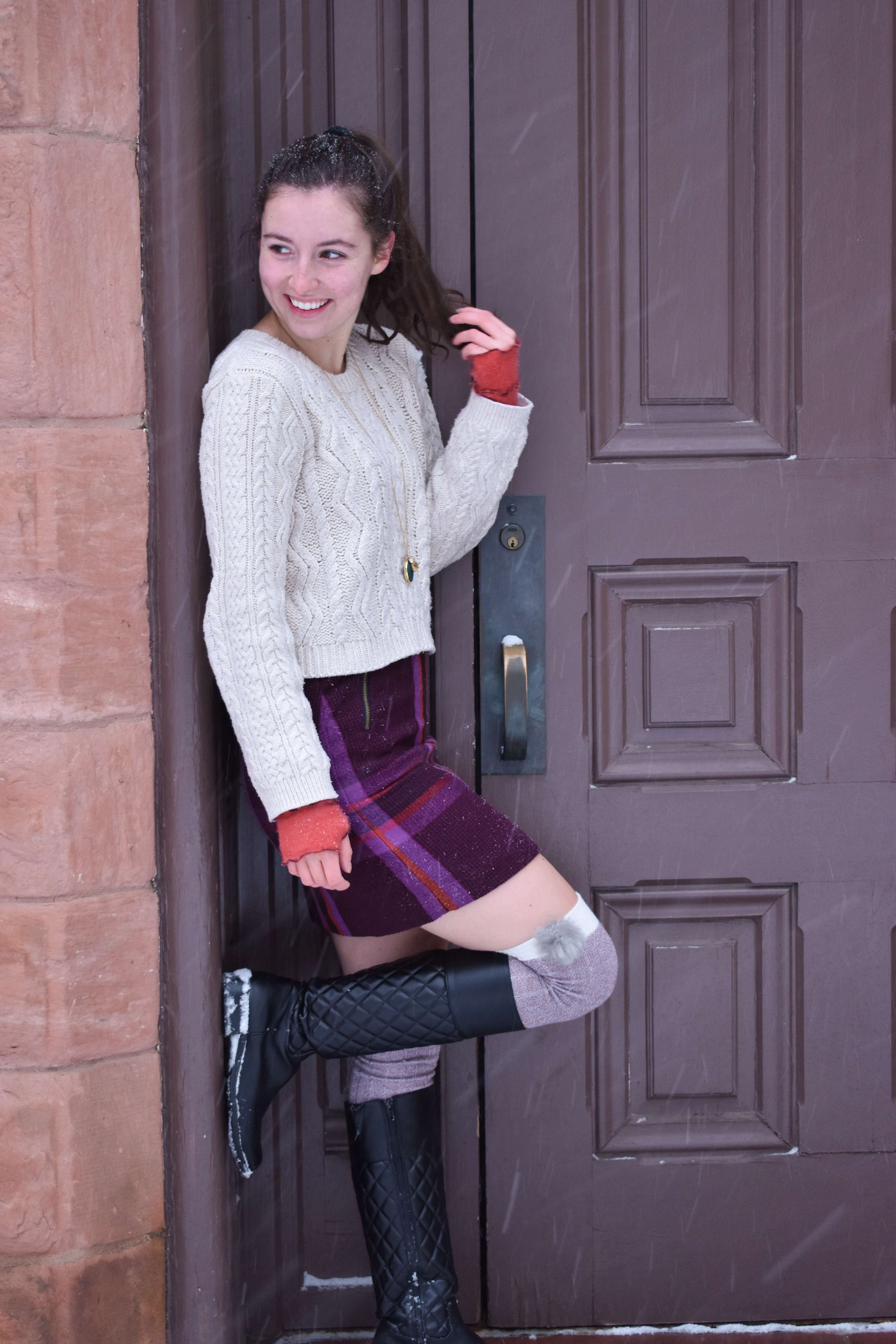 fashion blogger, winter fashion, stylish winter outfit, staying warm, sweater weather