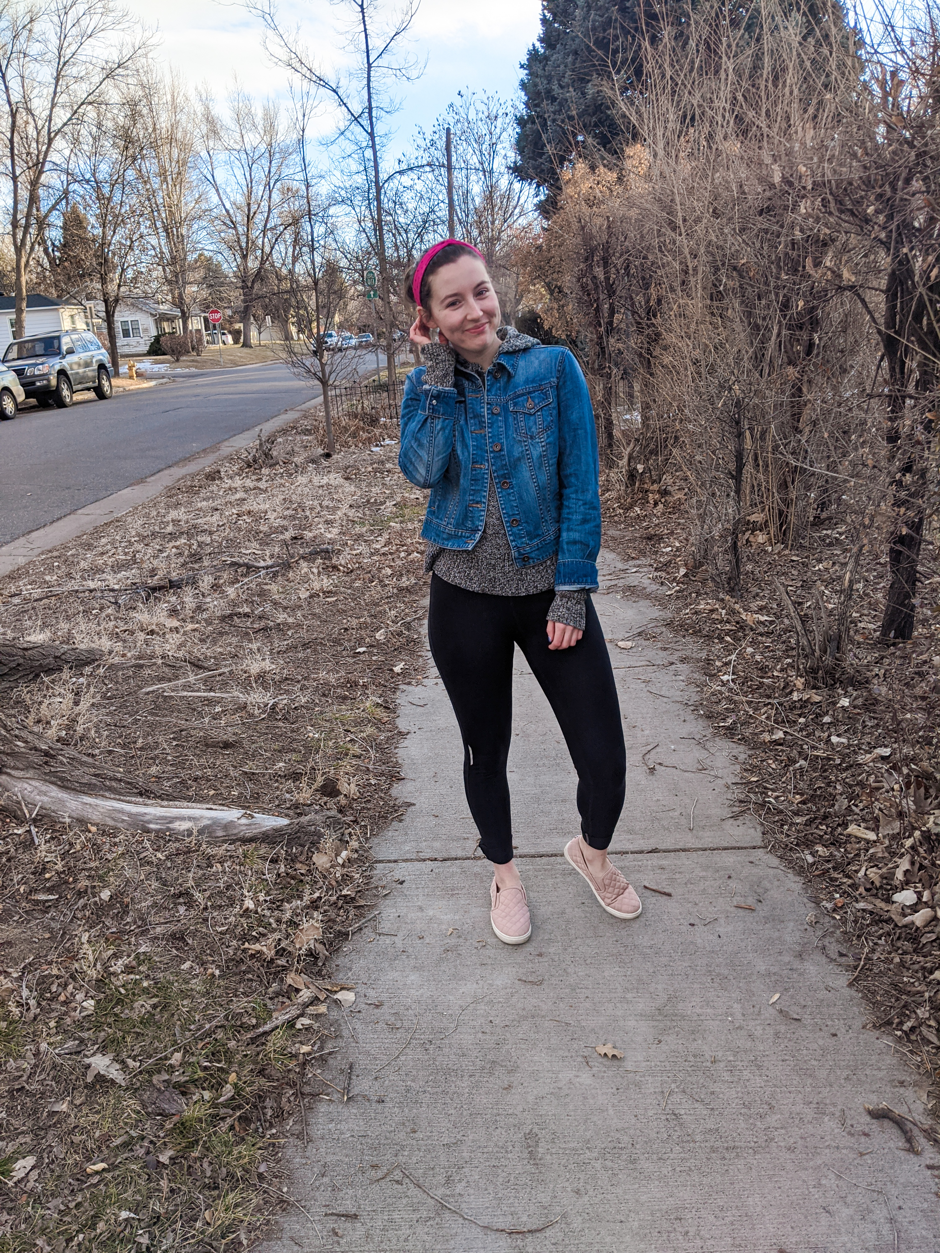 casual outfit, lazy day, college student