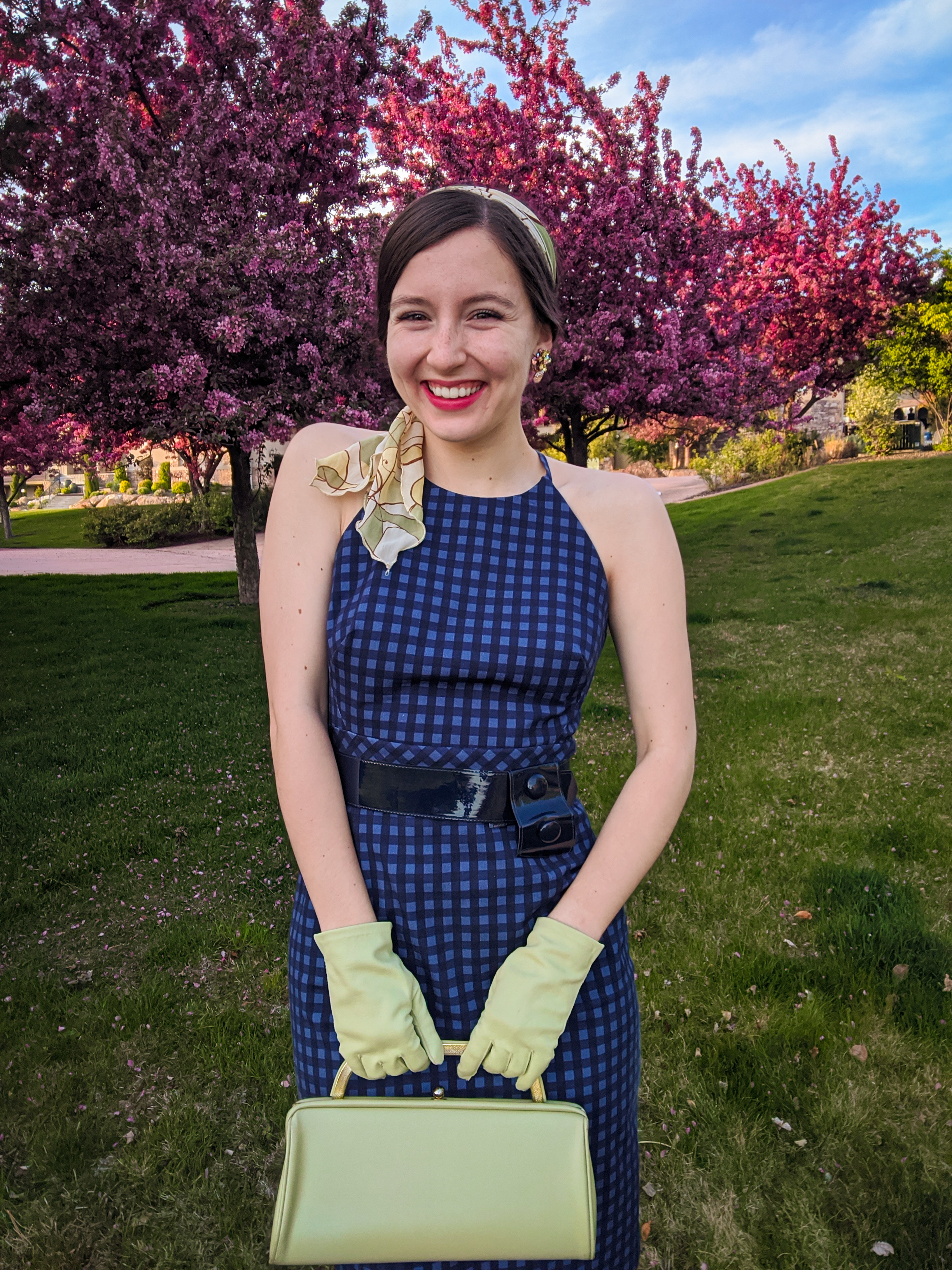 retro style, Midge Maisel outfits, green and navy