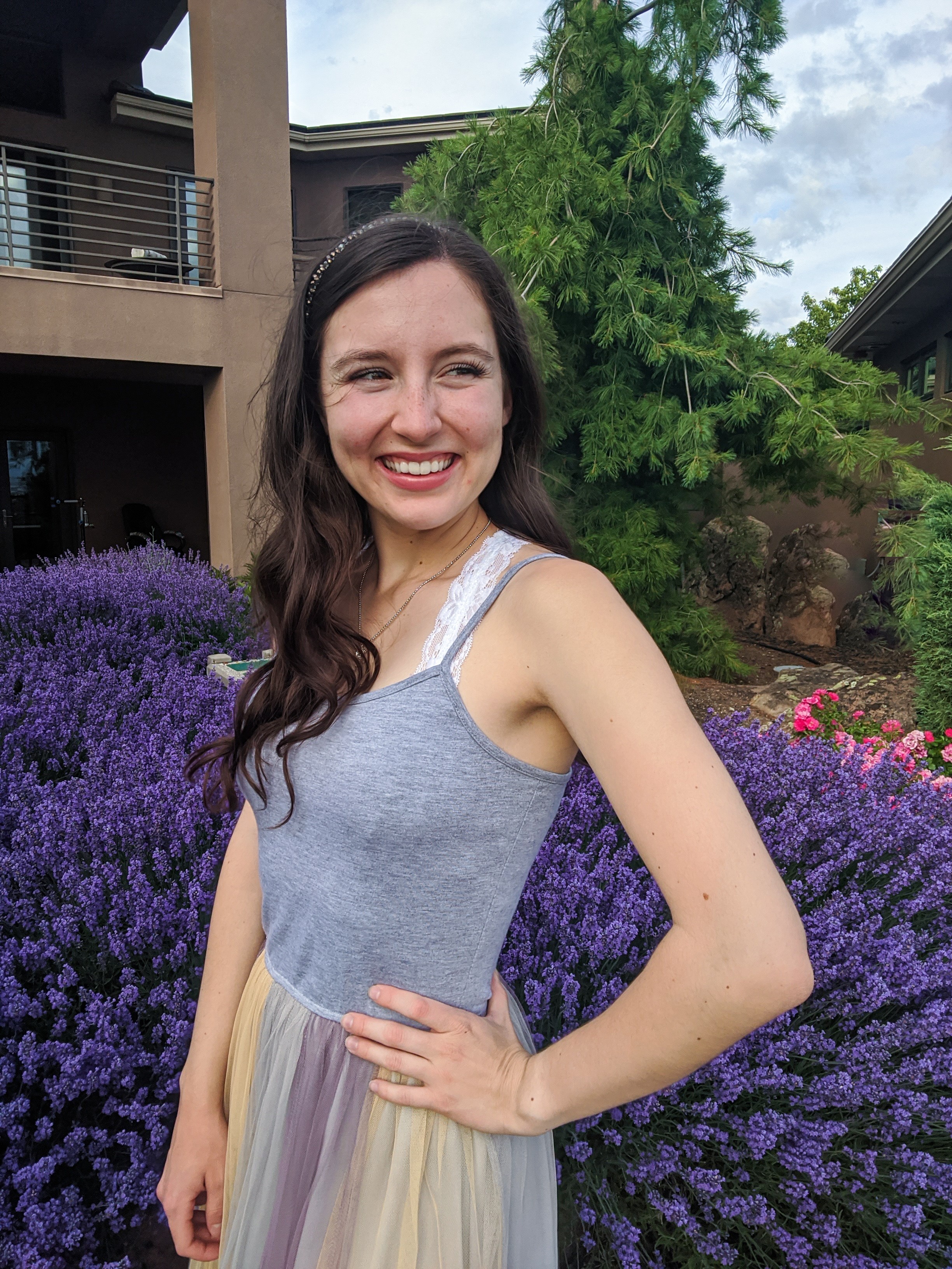 fashion-blogging-tulle-dress-college-blogger