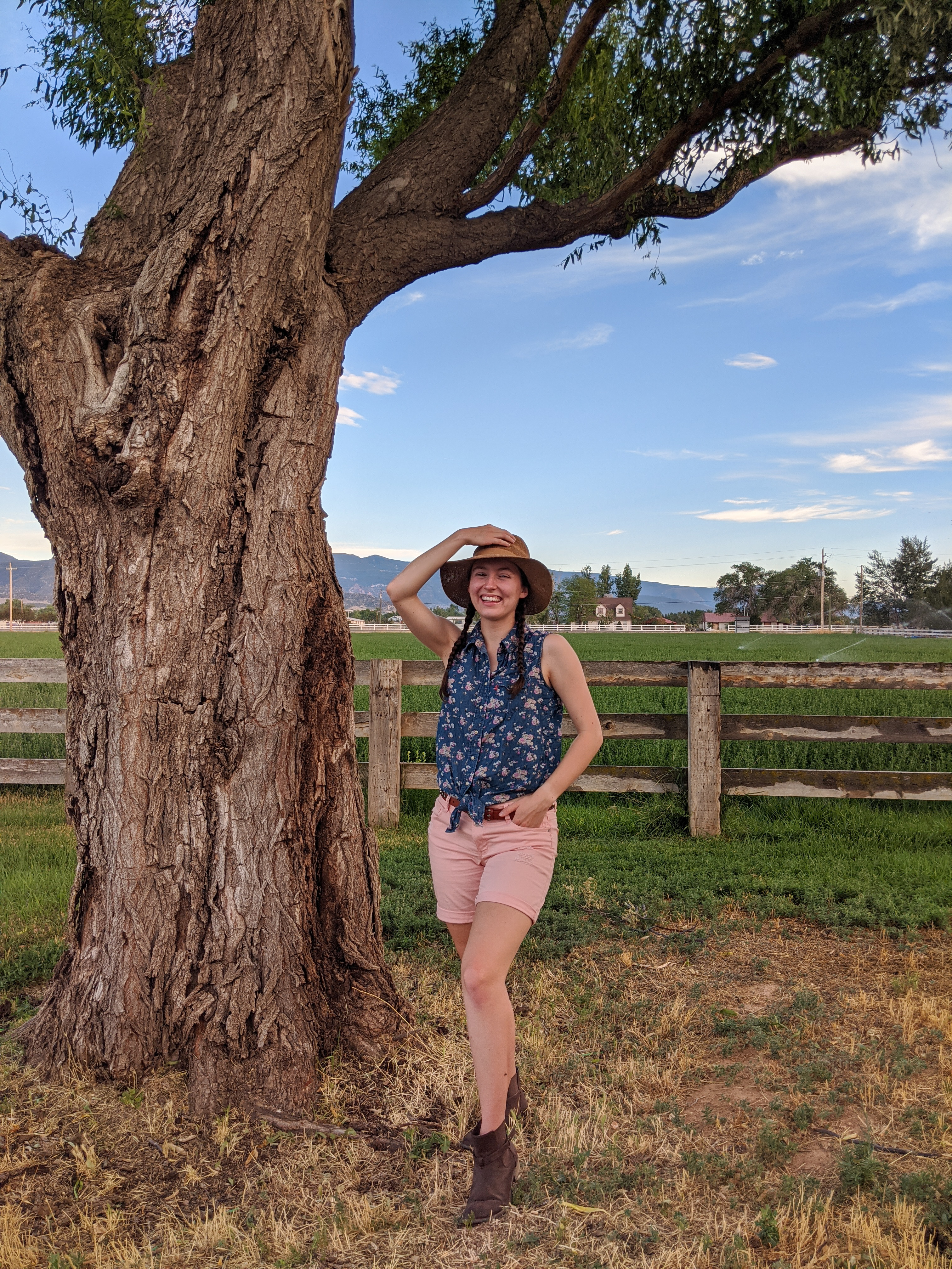 farm-cedar-city-cowgirl-western-style