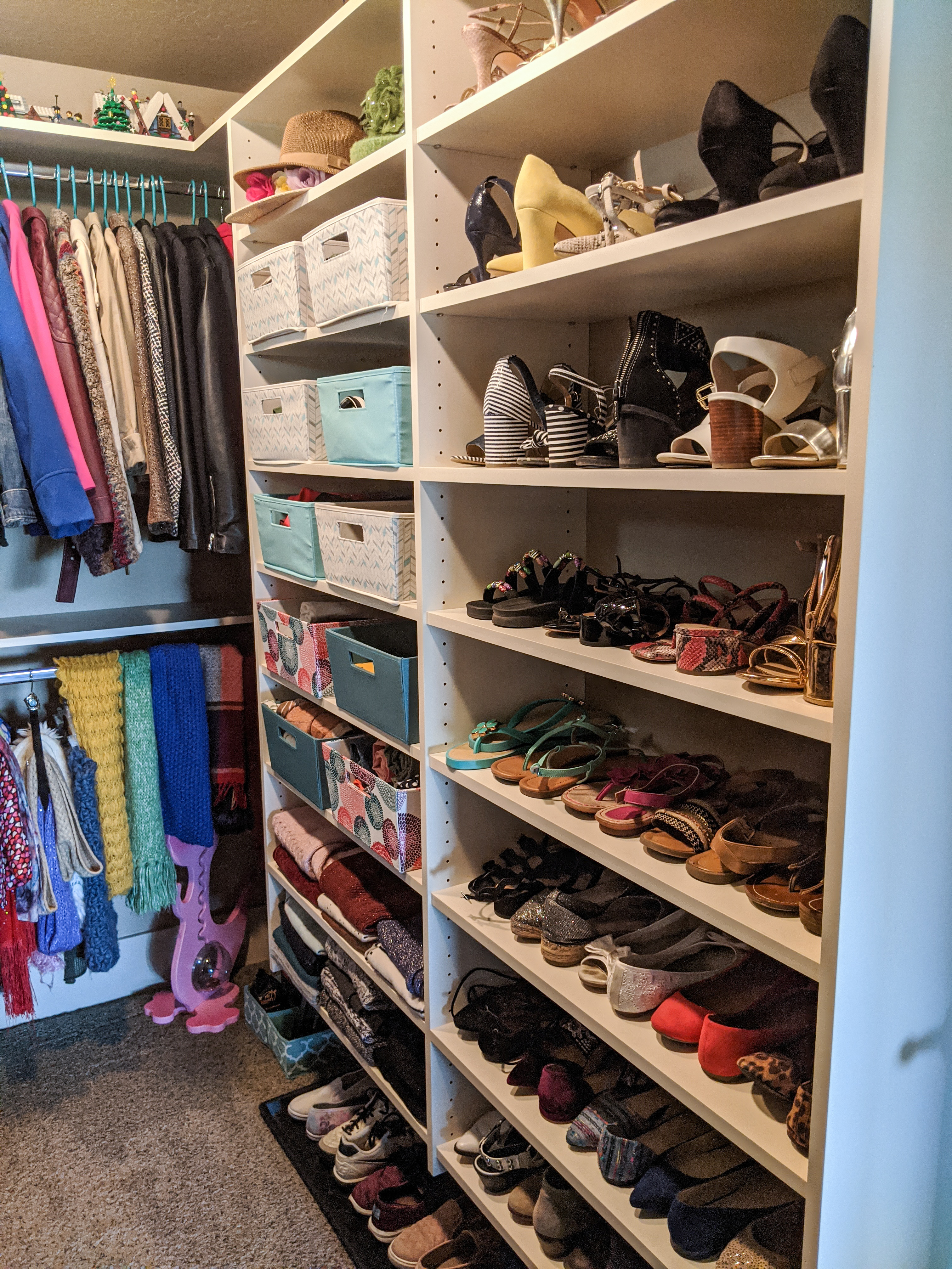 shoe-wall-shoe-collection-heels-closet