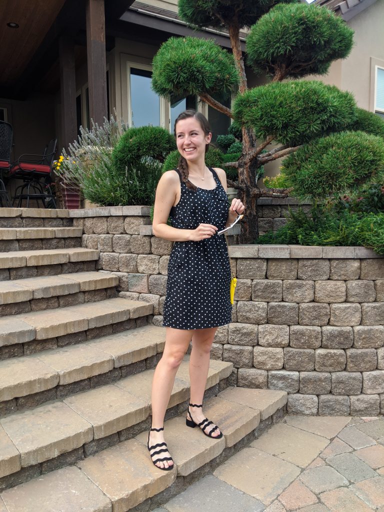 dotted-dress-black-sandals-hand-me-down-yellow-purse