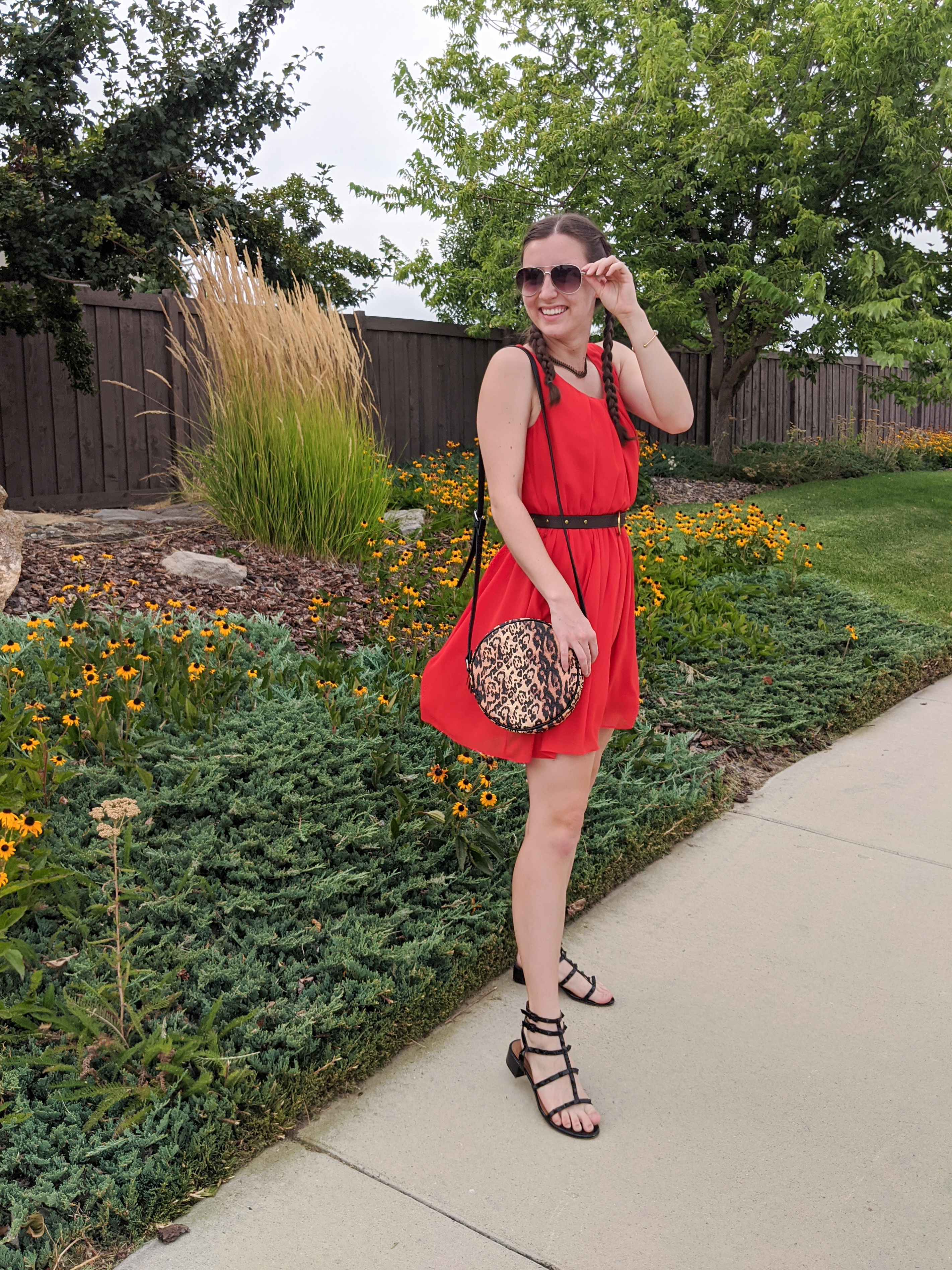 summer-style-college-fashion-black-sandals