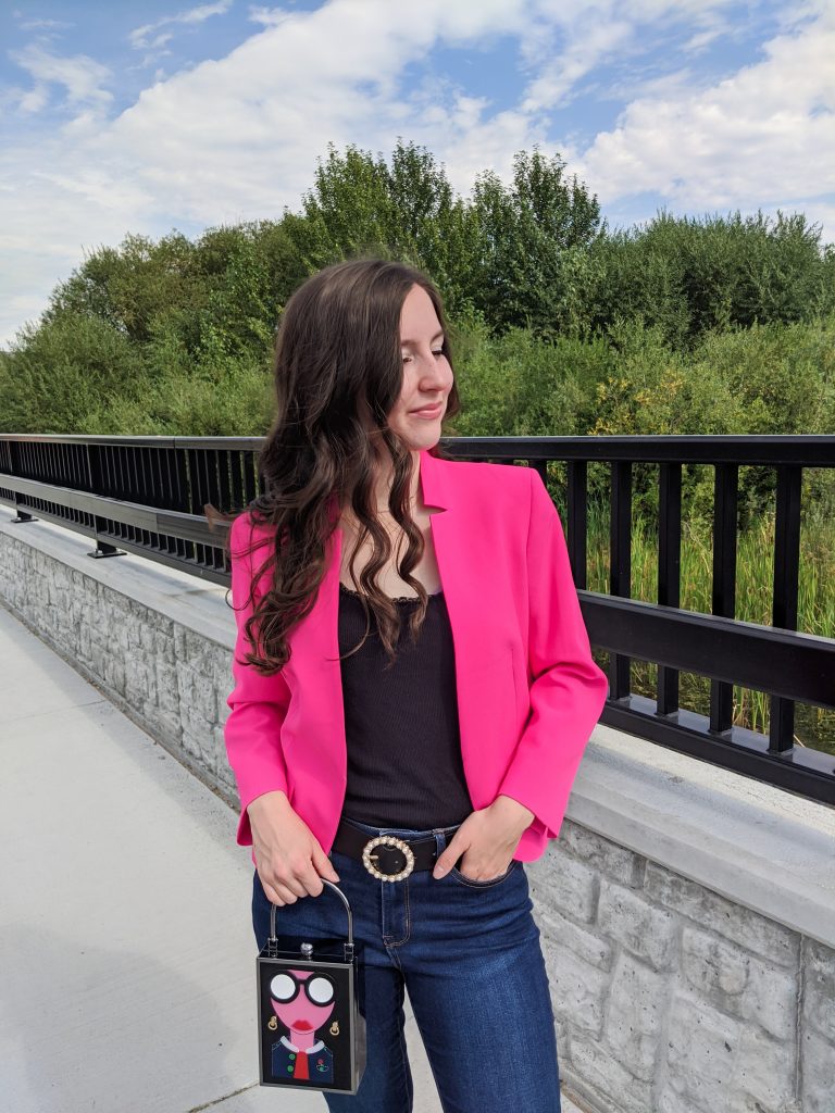 pink-blazer-college-blogger-new-york-fashion-week