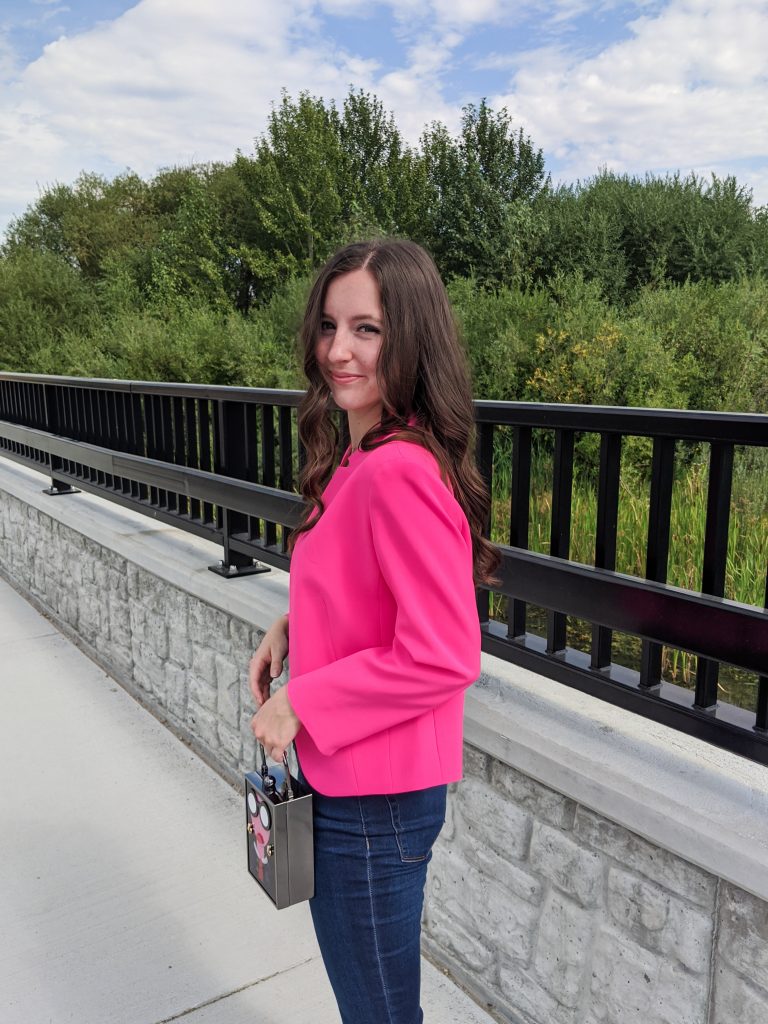 pink-blazer-college-fashion-blogger-campus-trendsetters