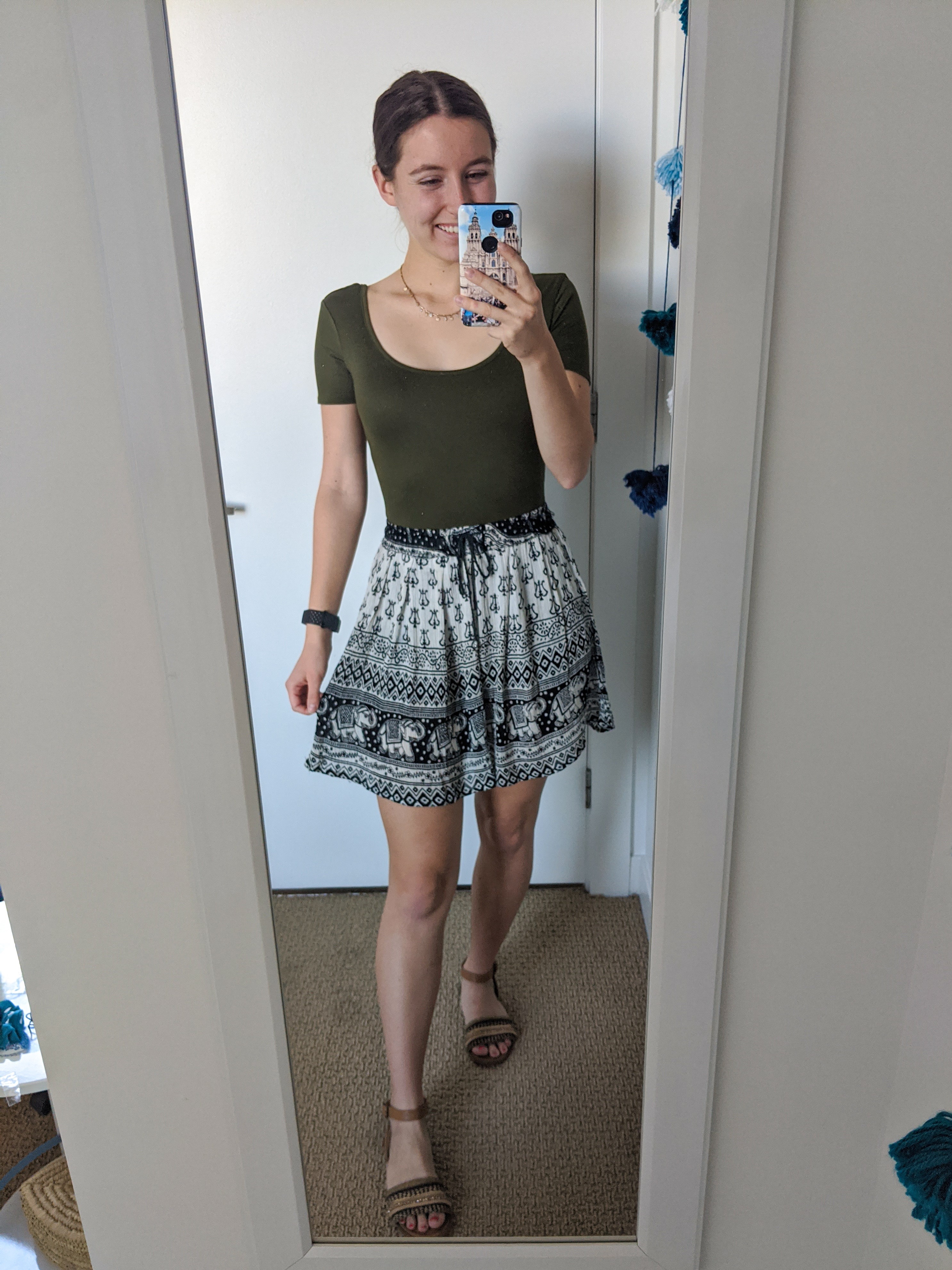 printed-skirt-olive-bodysuit-fall-outfit-inspo