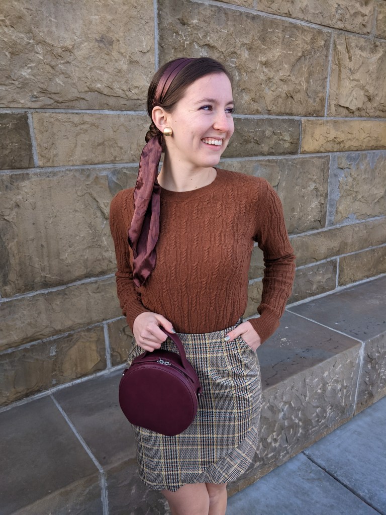 hair-scarf-brown-sweater-plaid-skirt-fall-style
