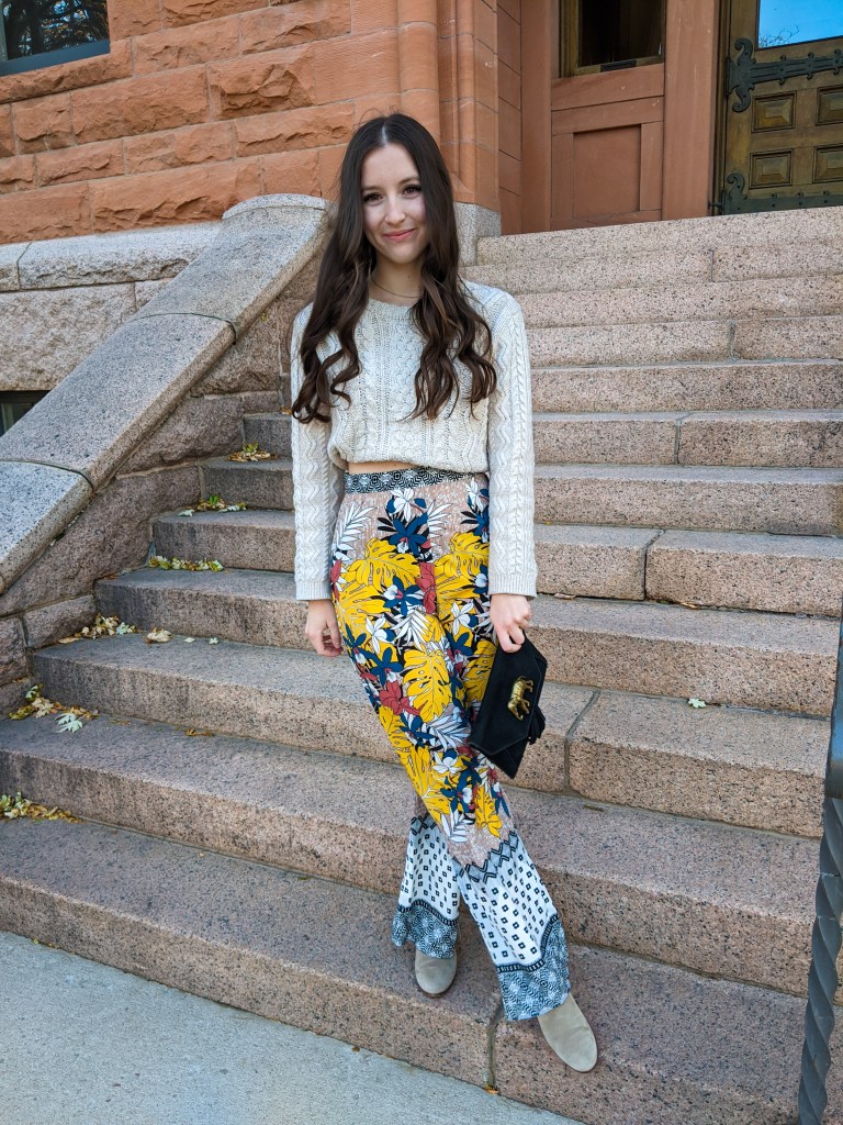 middle-part-loose-waves-palazzo-pants-boho-style-70s-inspired