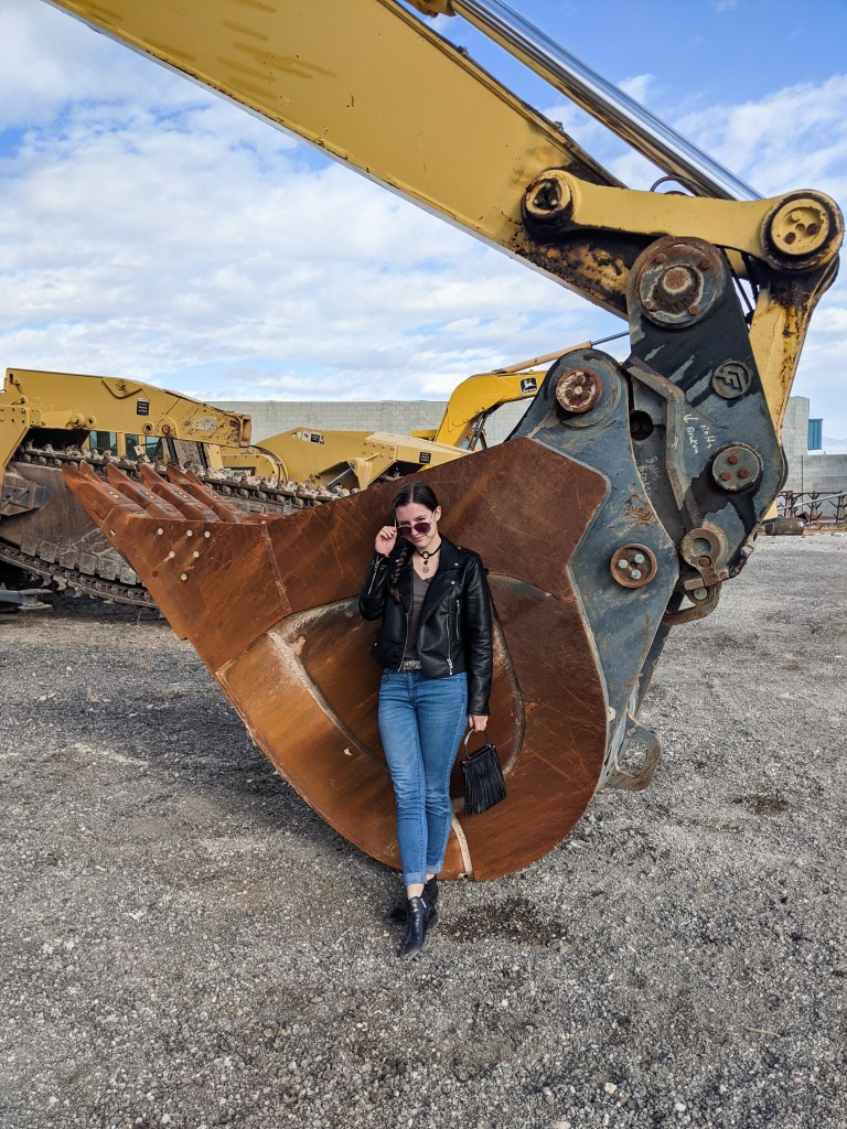 college-student-criminology-major-edgy-outfit