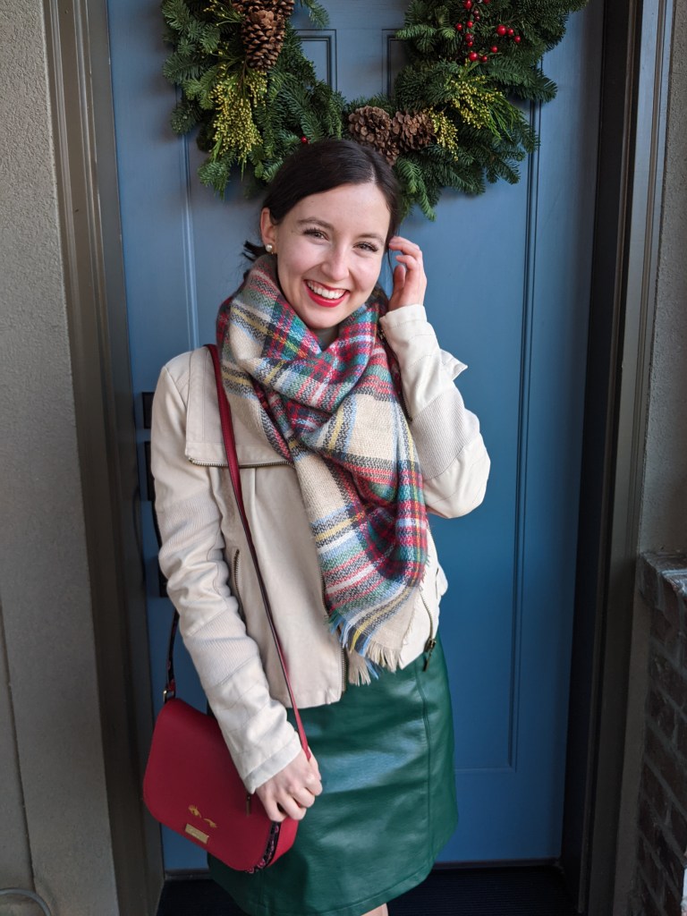 holiday-outfit-cozy-winter-style-red-lipstick