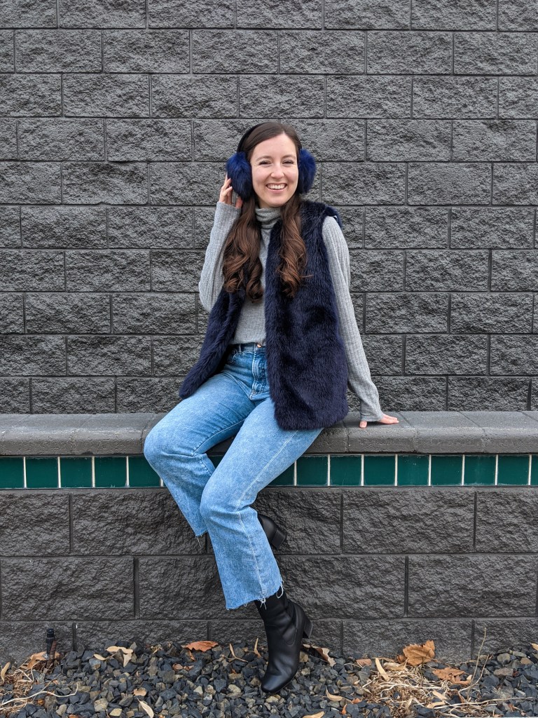 blue-earmuffs-college-style-trendy-fashion-affordable-style