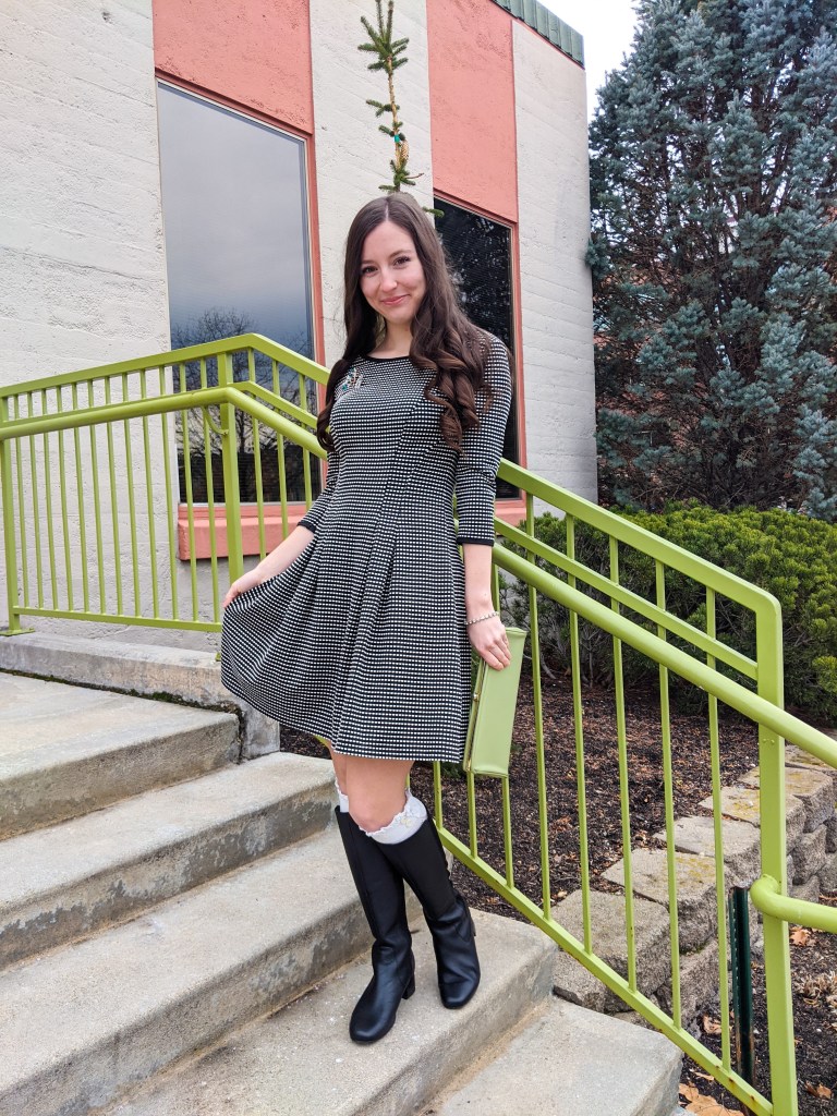 old-fashioned-dress-green-clutch-knee-boots