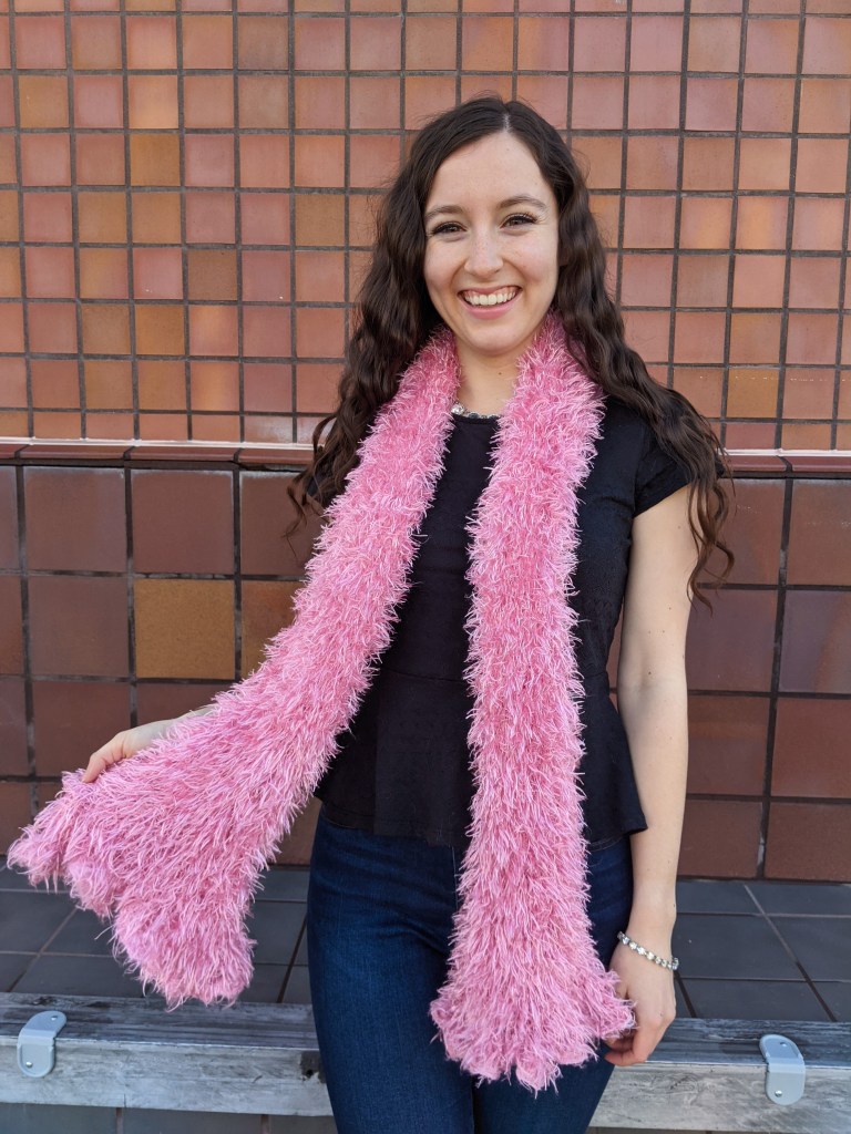 pink-tube-scarf-black-peplum-top