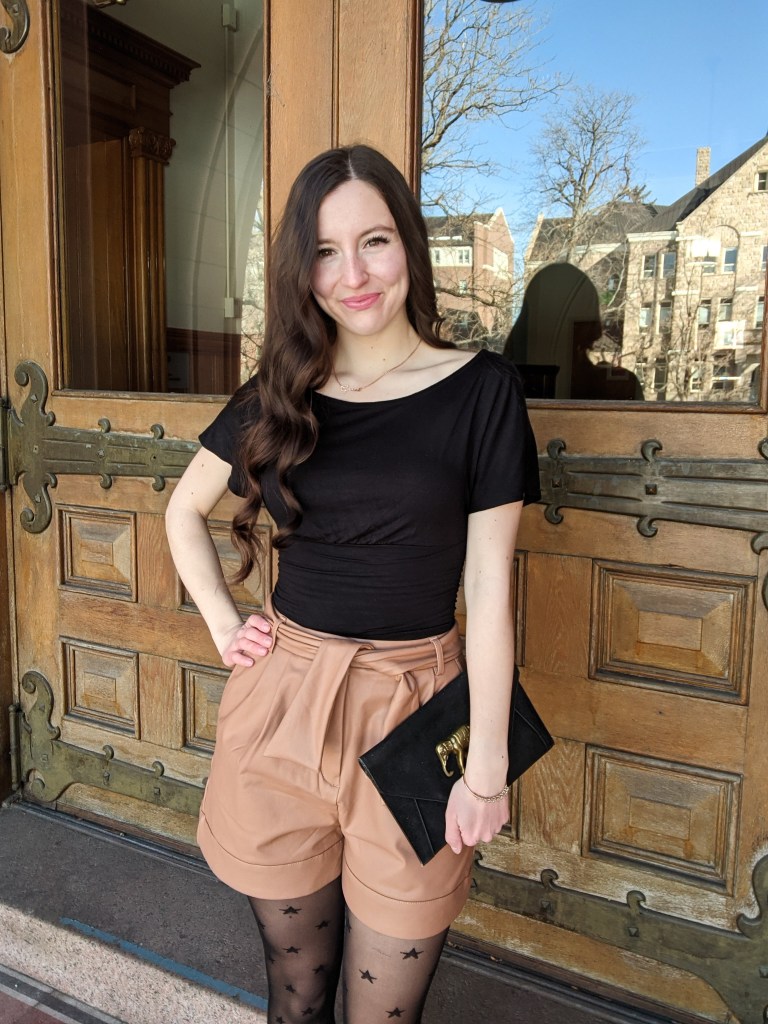 elephant-purse-star-tights-express-ruched-top