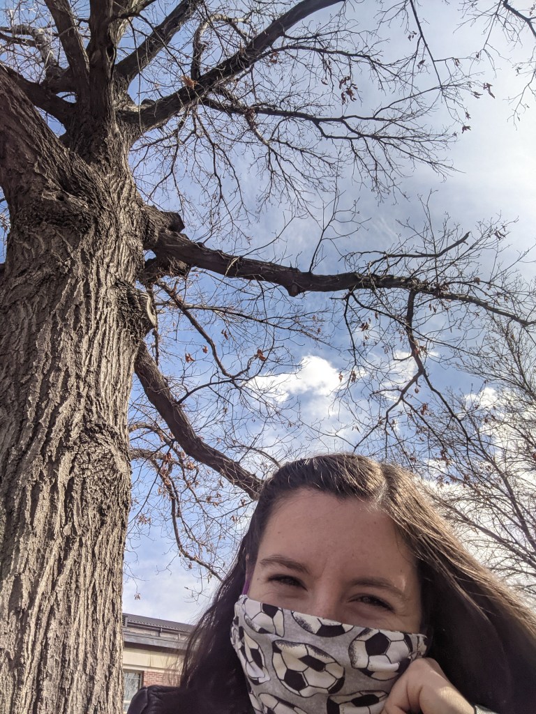 campus-university-of-denver-soccer-face-mask-denver-blogger