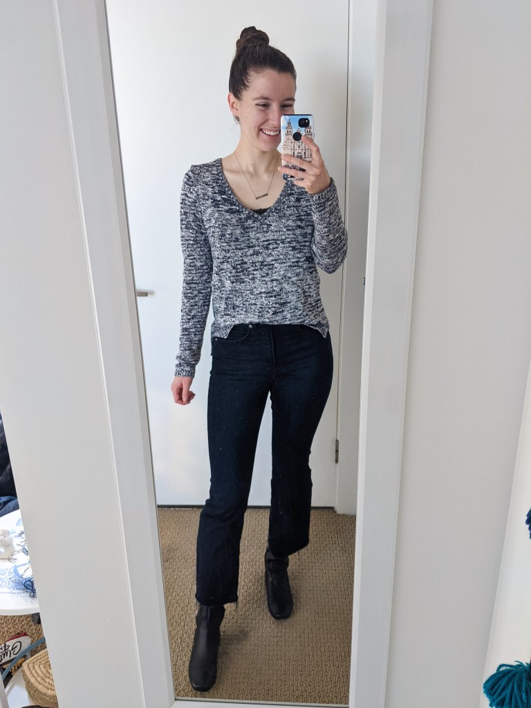 navy-white-sweater-express-jeans-casual-style