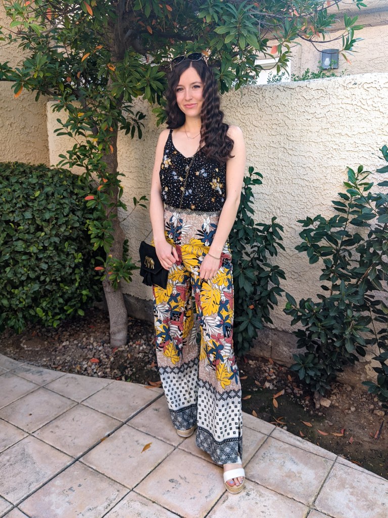 floral-tropical-pants-cabi-tank-summer-outfit