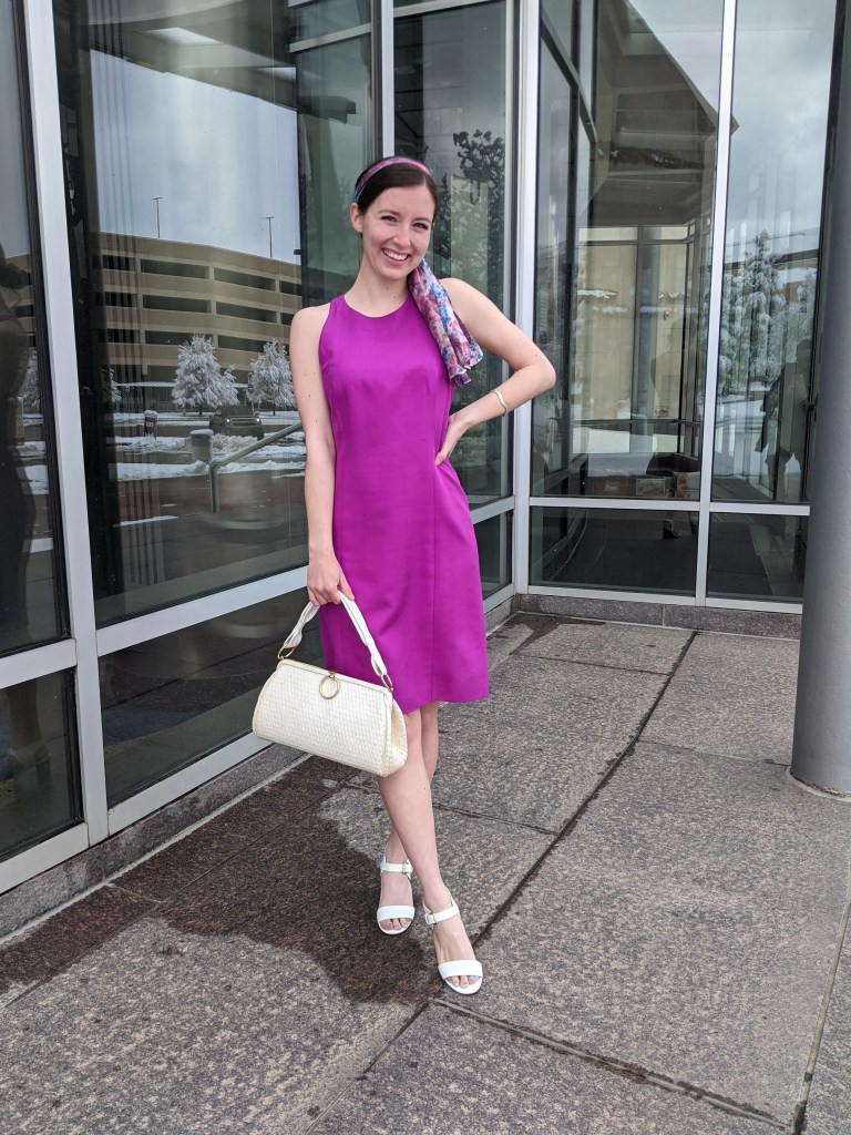magenta-dress-white-handbag-hair-scarf-white-sandals-vintage-style