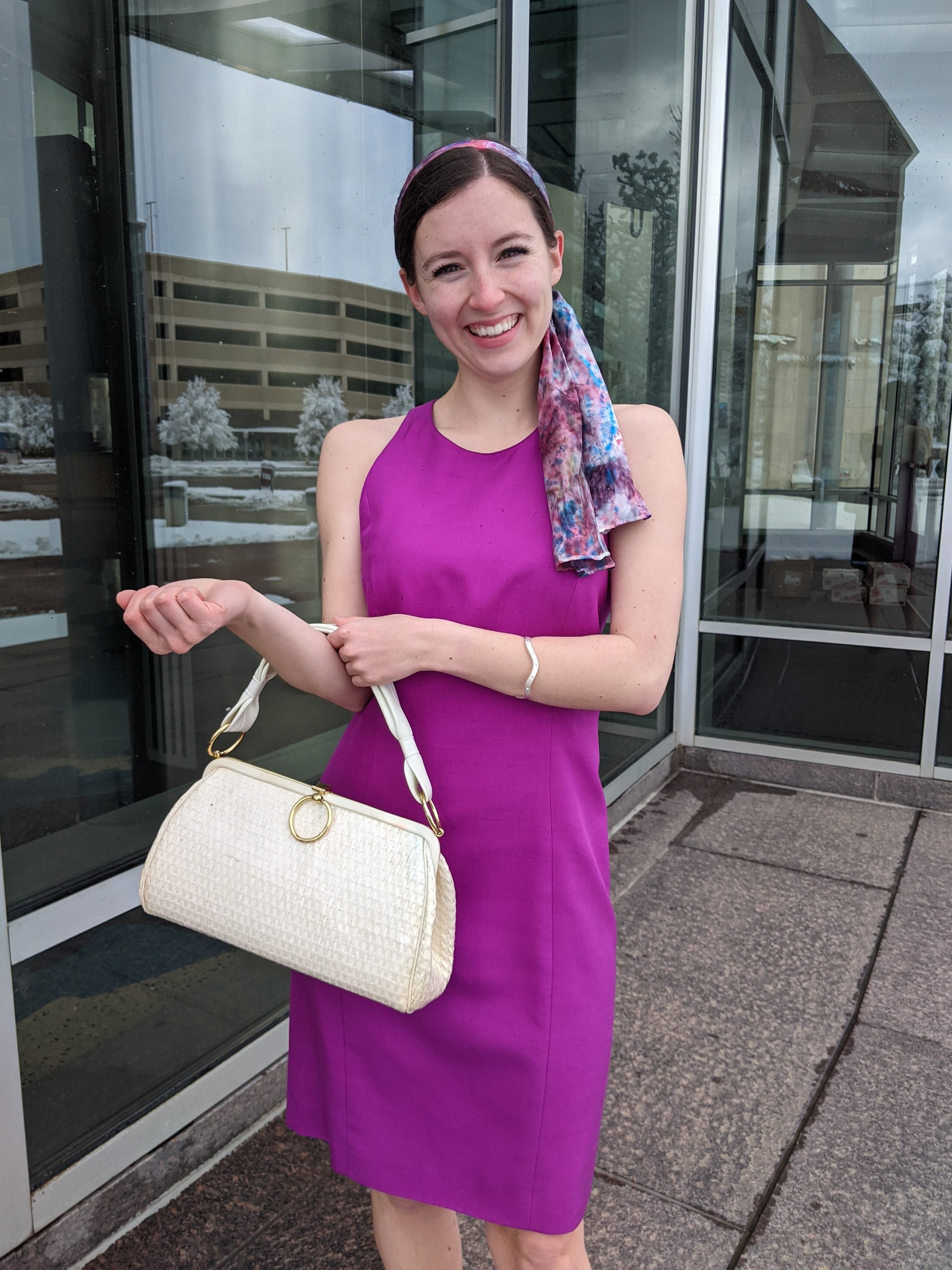 magenta-dress-hair-scarf-white-purse-vintage-style