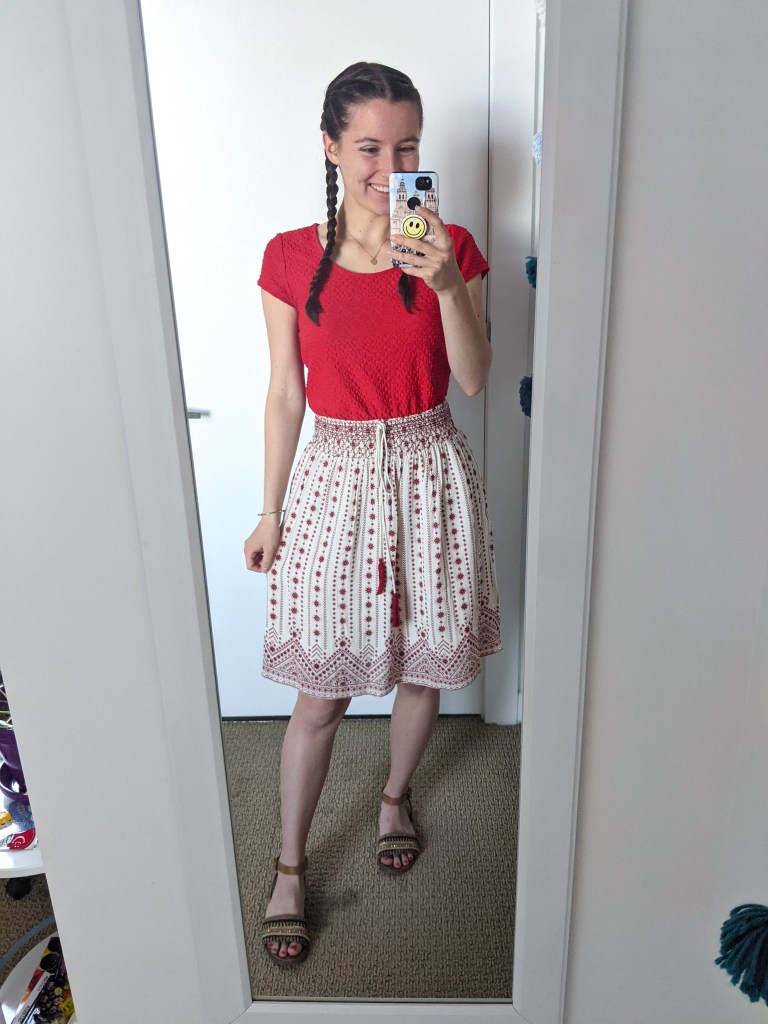 red-blouse-patterned-skirt-brown-sandals