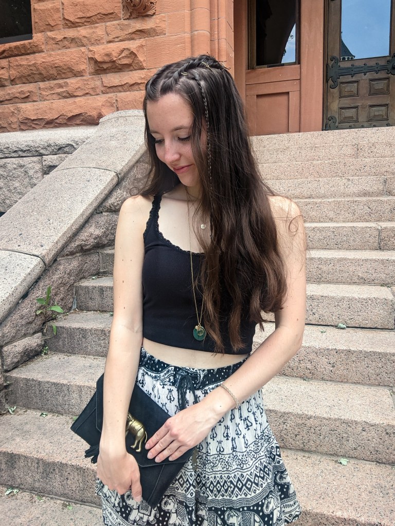 college-fashion-blogger-thrifted-style