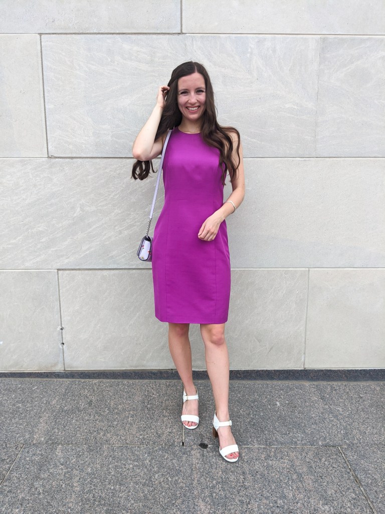 summer-dress-bold-color-white-sandals-shift-style