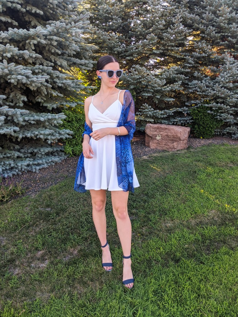 blue-chiffon-scarf-white-dress-francescas