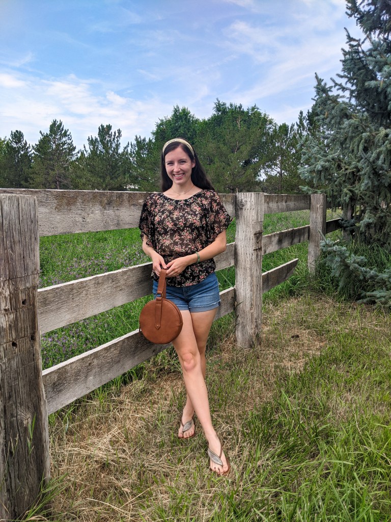 floral-blouse-denim-shorts-brown-sandals