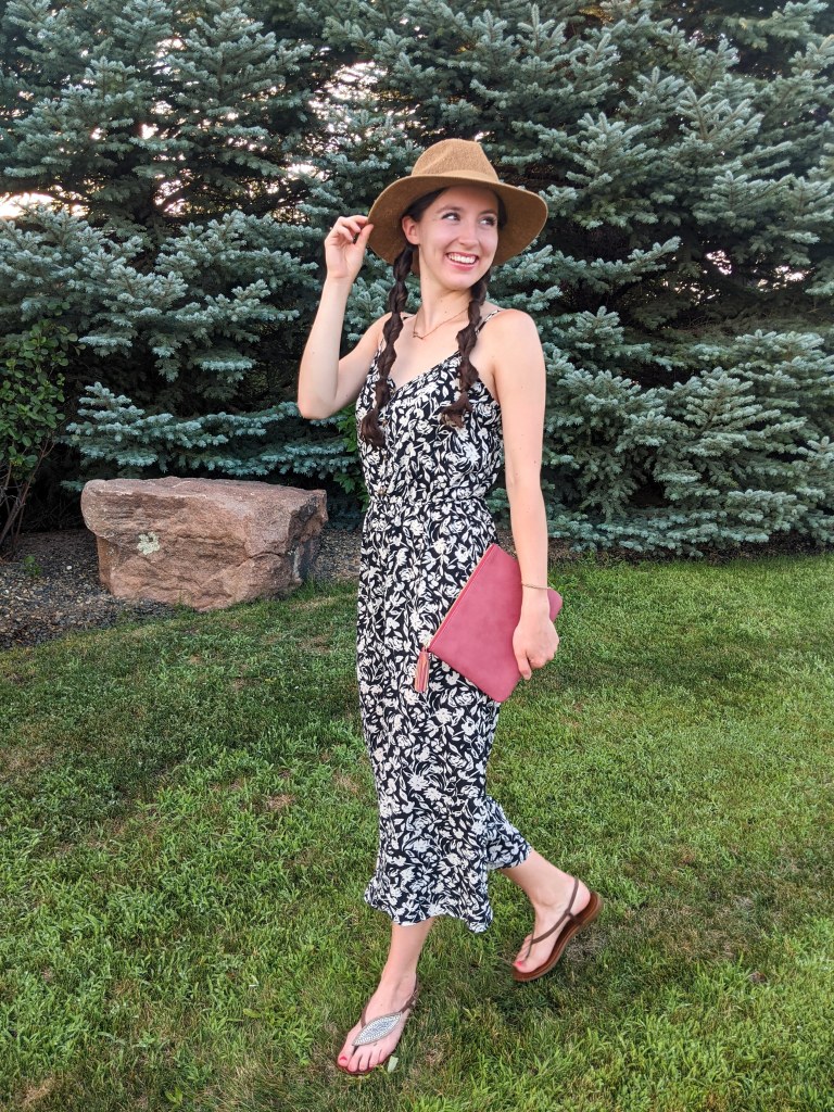 panama-hat-floral-jumpsuit-brown-sandals