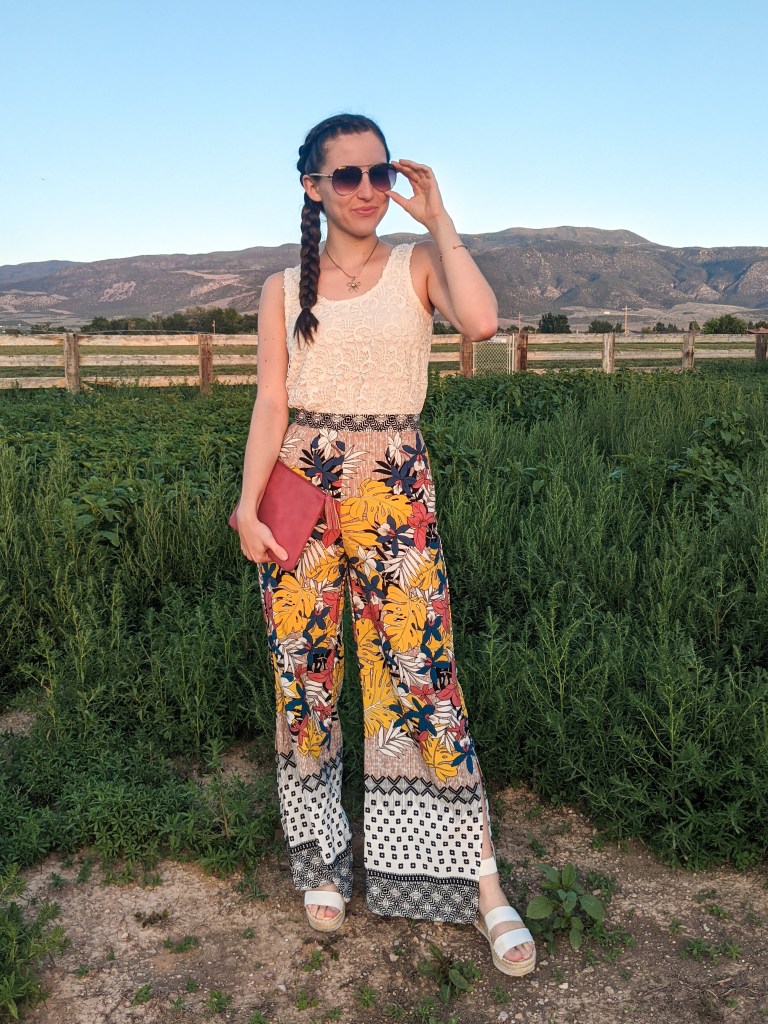 palazzo-pants-aviators-crochet-top-summer-style
