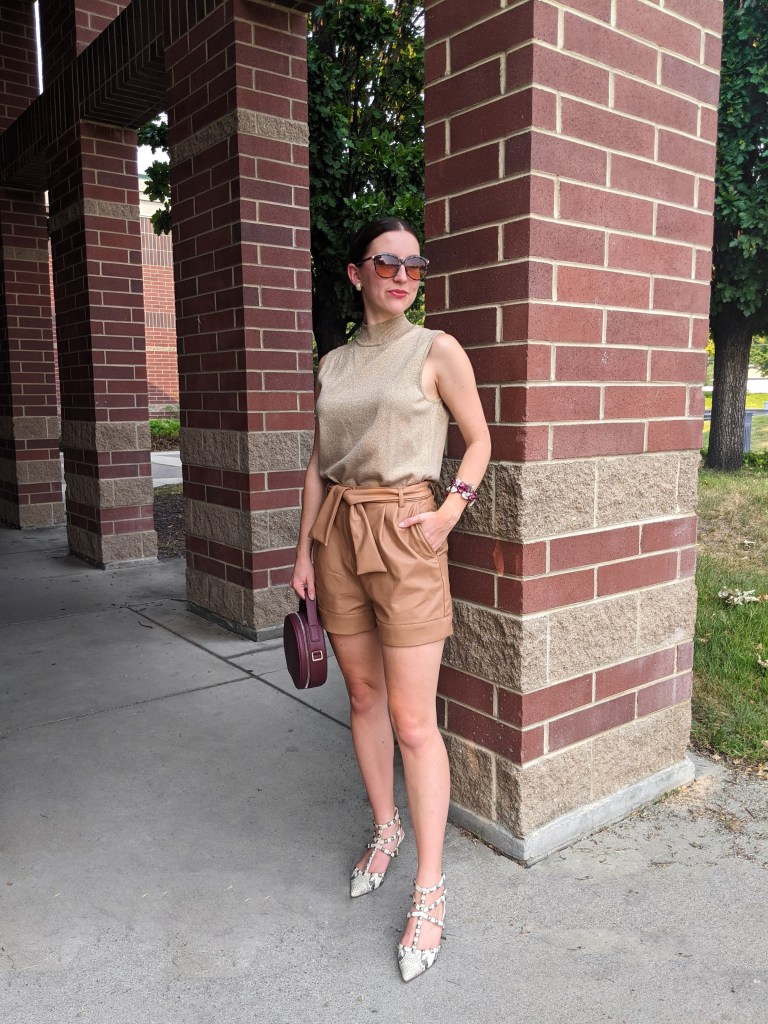 burgundy-purse-maroon-accessories-snakeskin-shoes